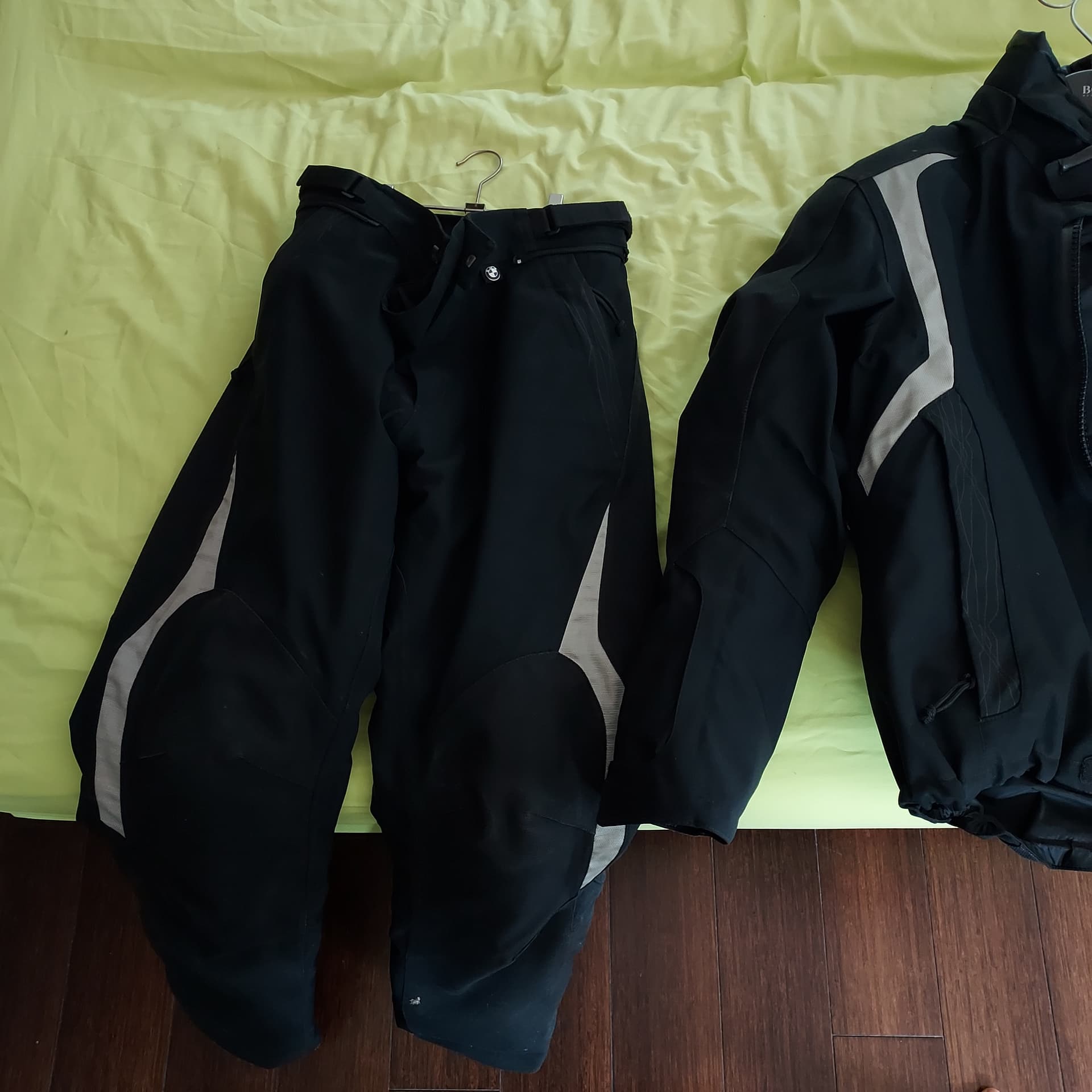 Ensemble BMW Streetguard 3 — photo 2/4