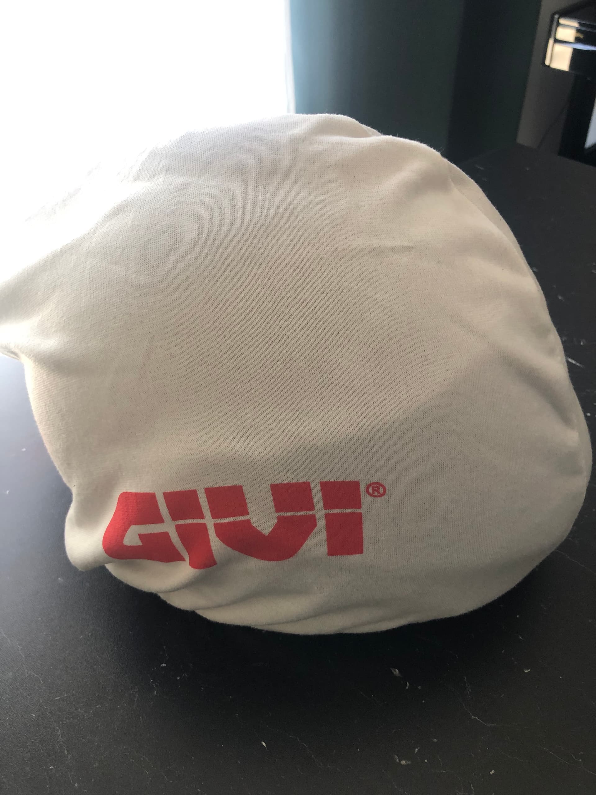 Casque visière GIVI — photo 5/5