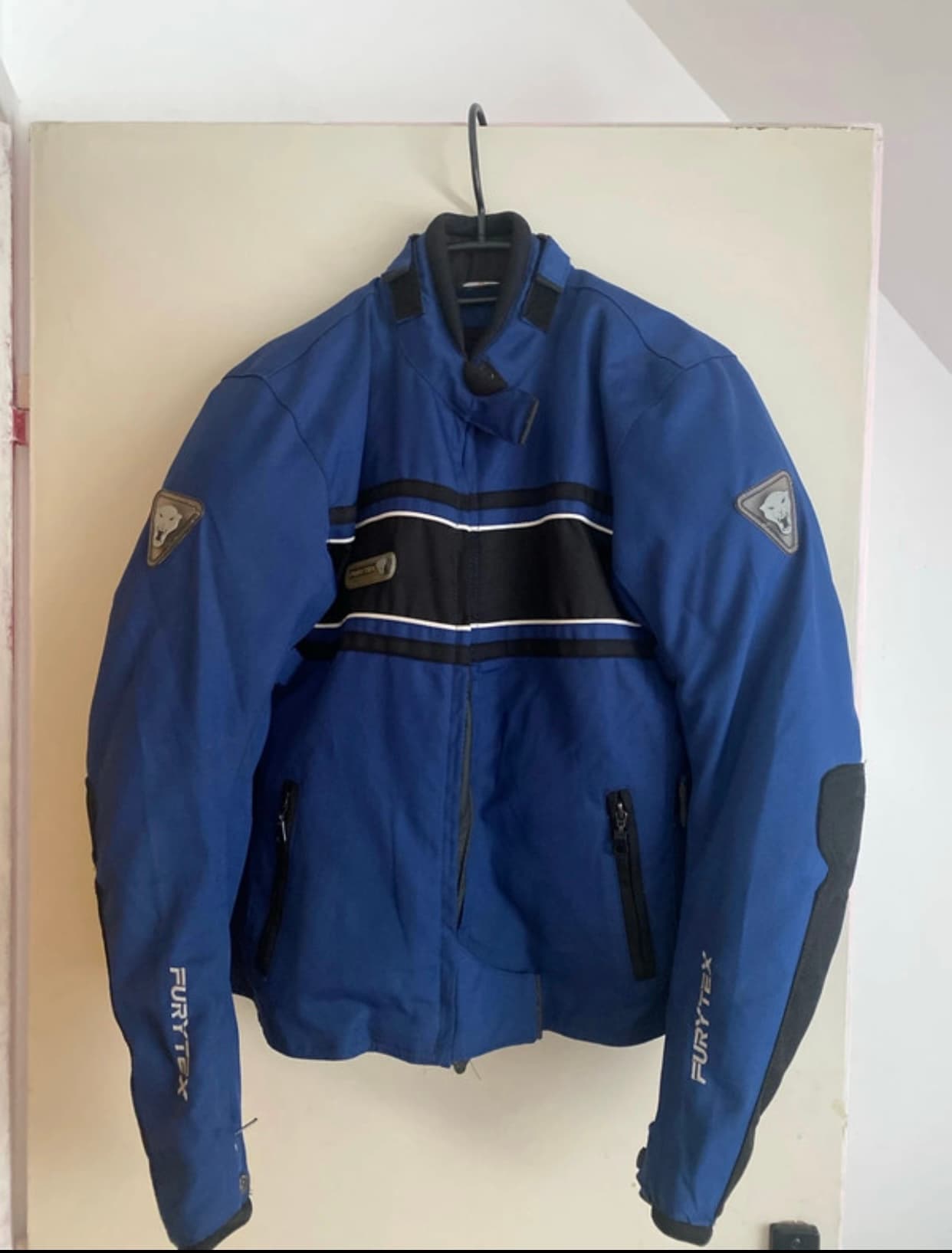 Blouson de moto — photo 1/5