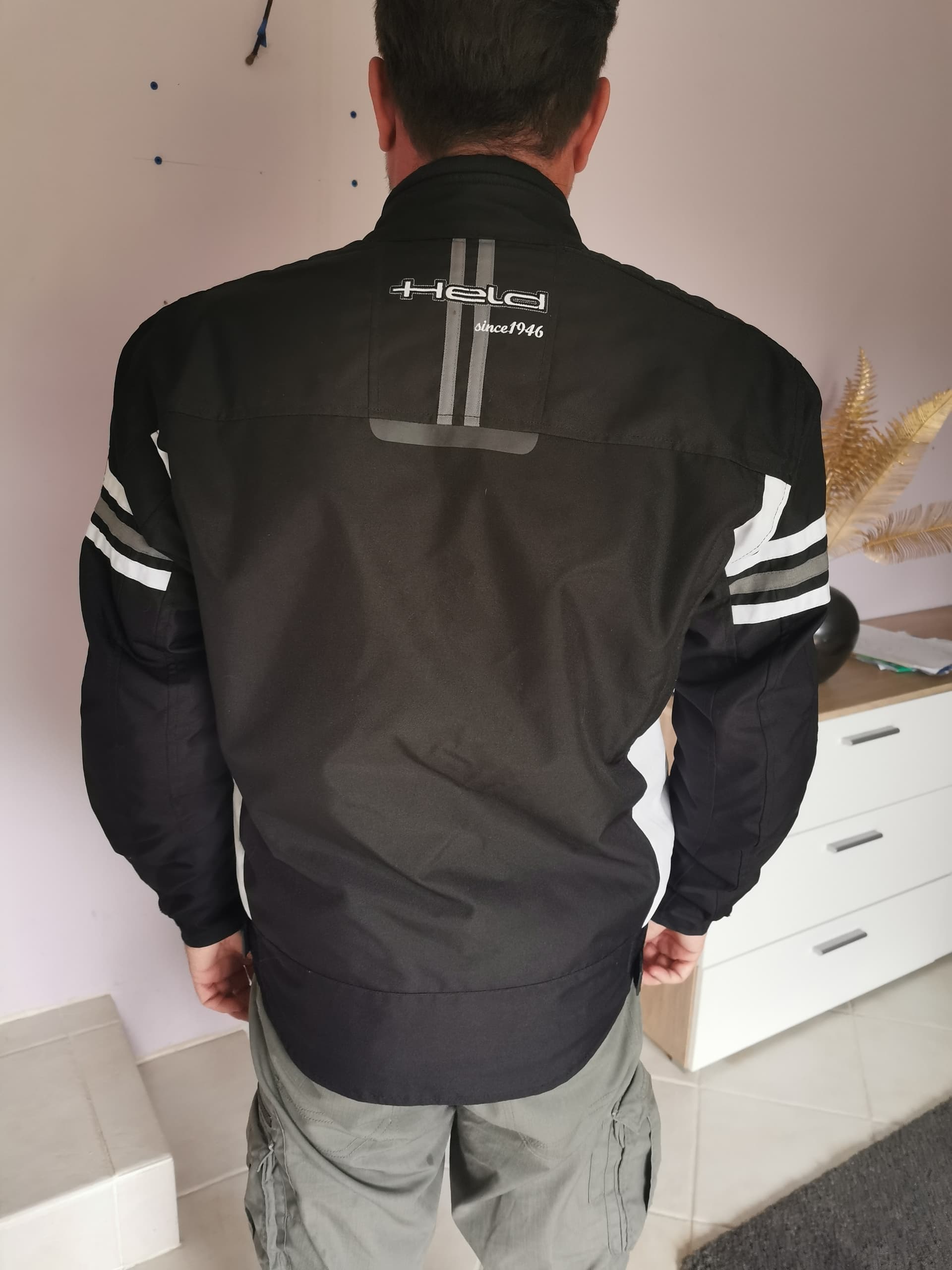 Blouson moto Taille L — photo 2/3