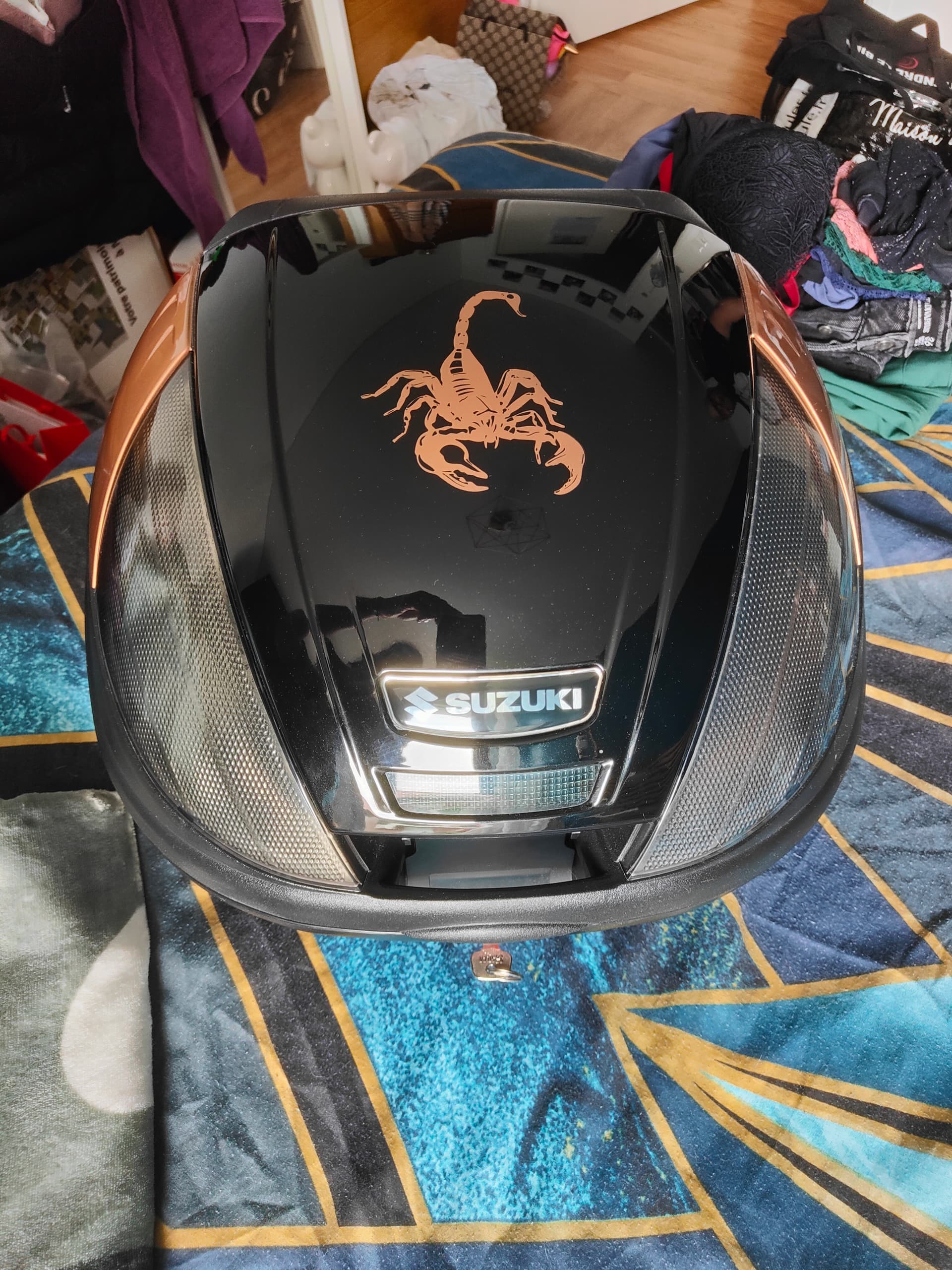 Top case susuki gsx-fa 1250 — photo 3/5
