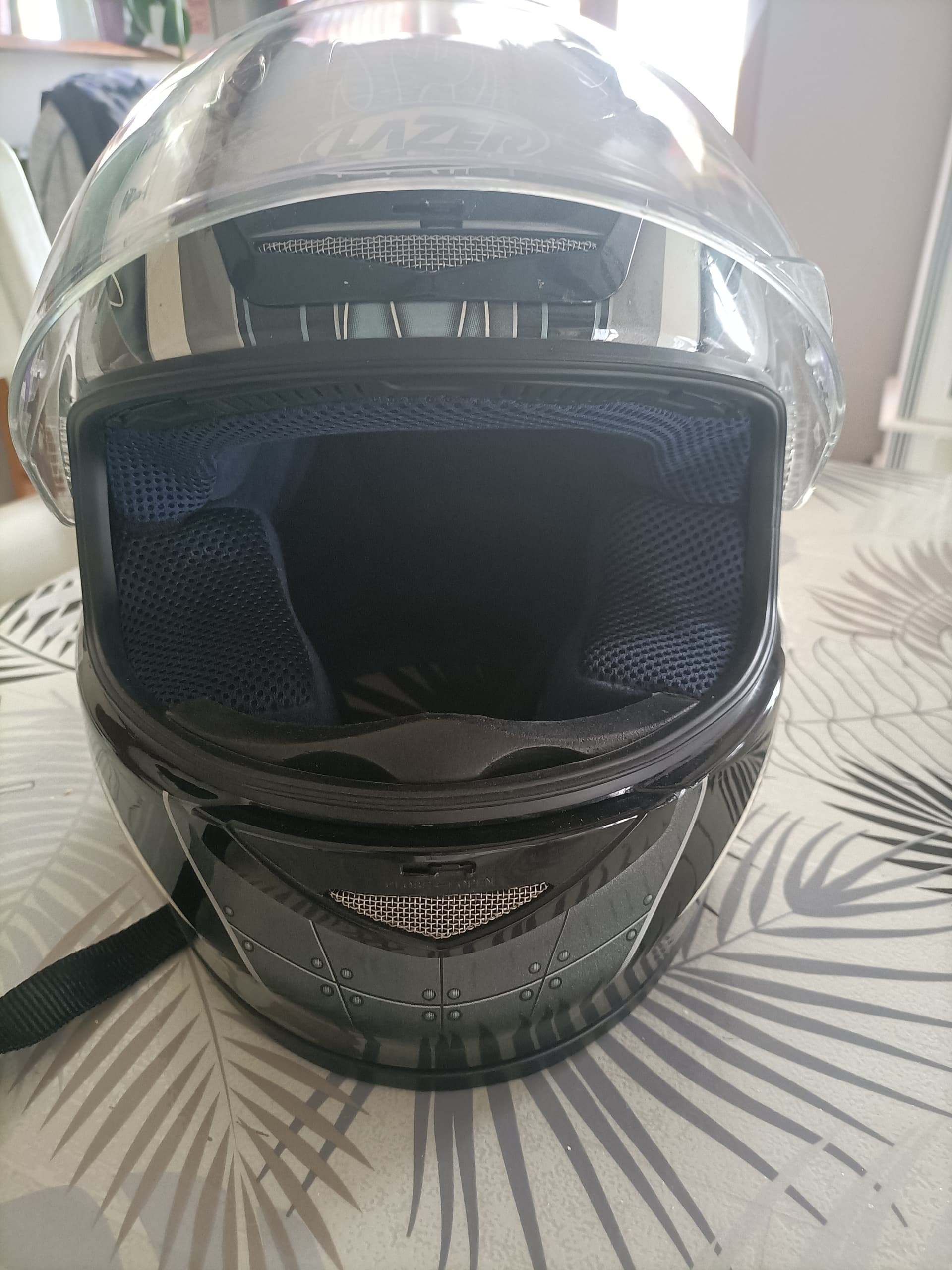 Casque moto Lazer — photo 2/5