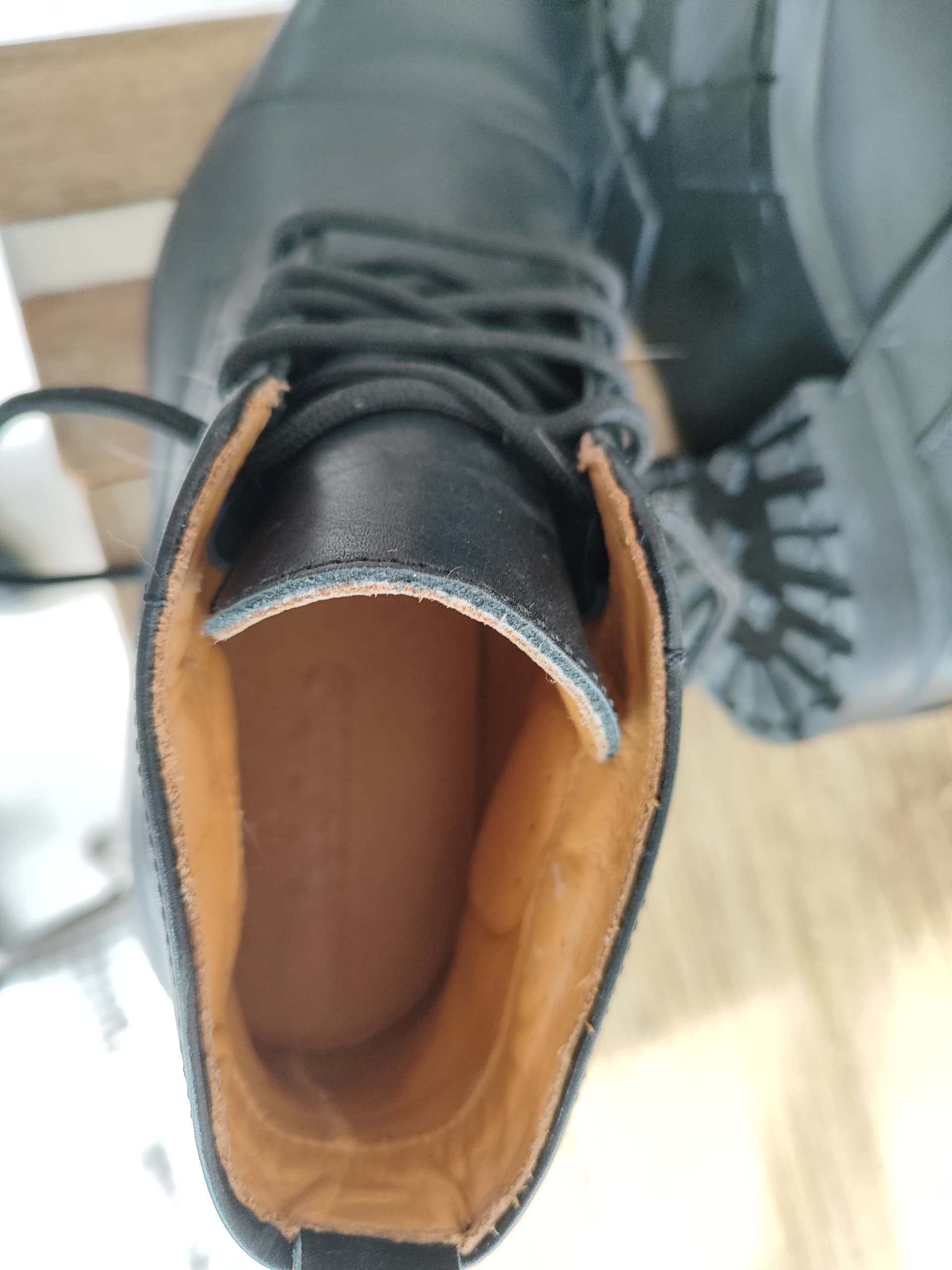 Chaussure HELSIONS taille 42 — photo 3/3