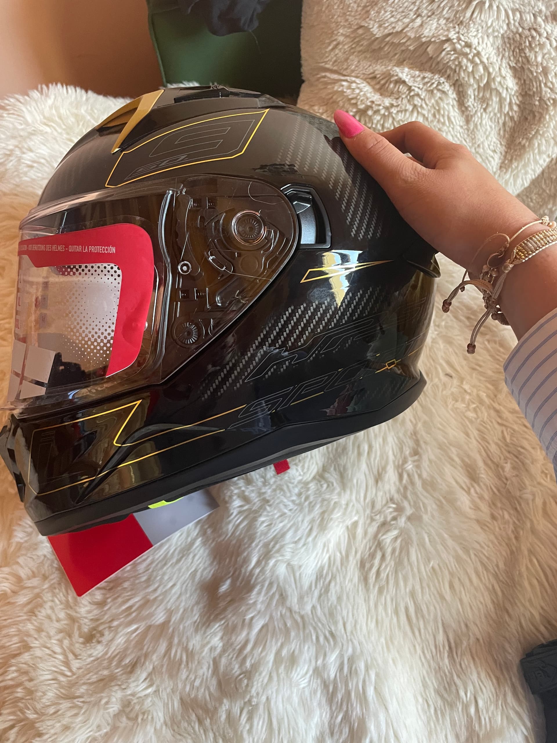 Casque moto GIVI