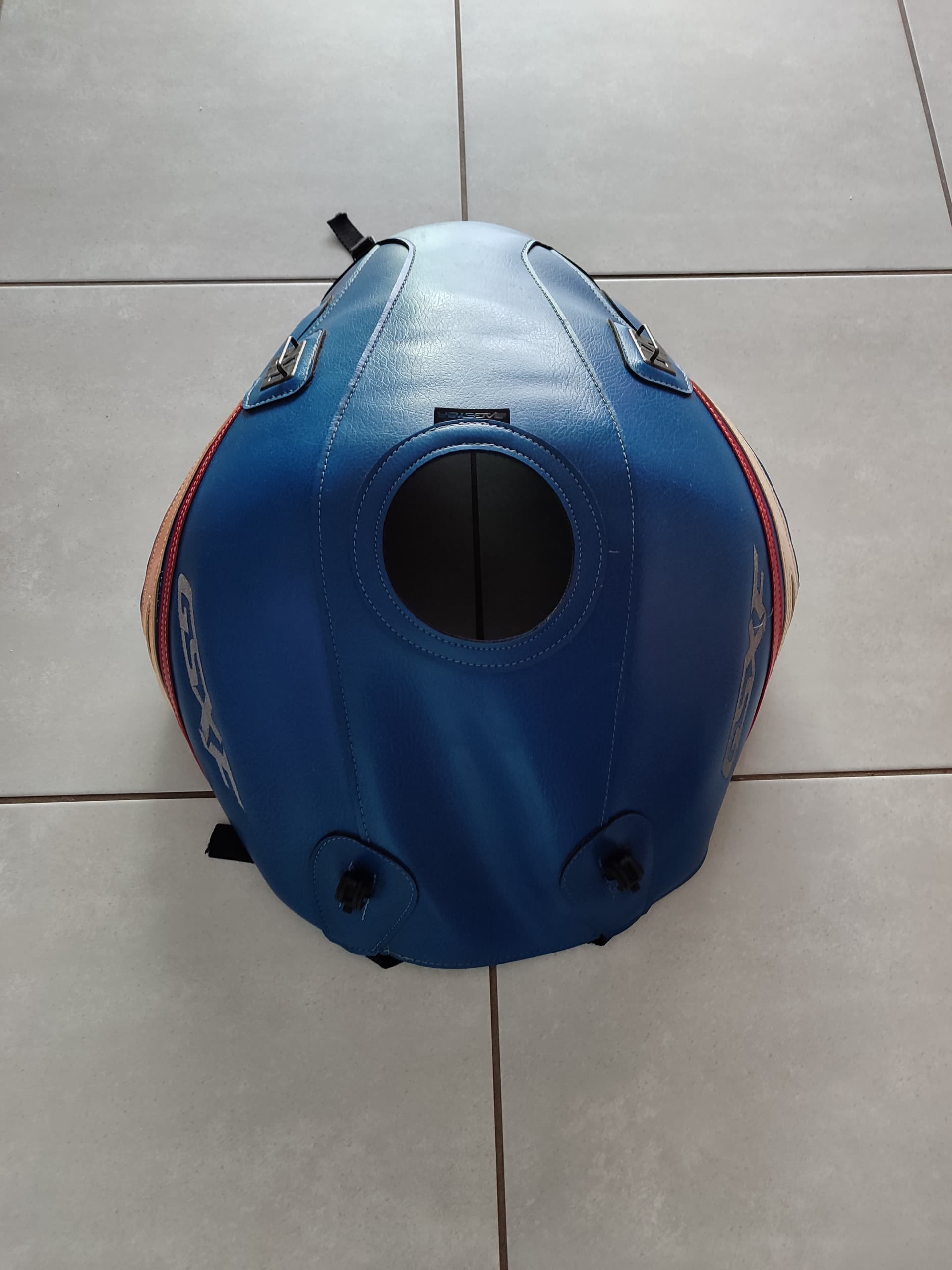 Protège réservoir Bagster pour 650 GSXF