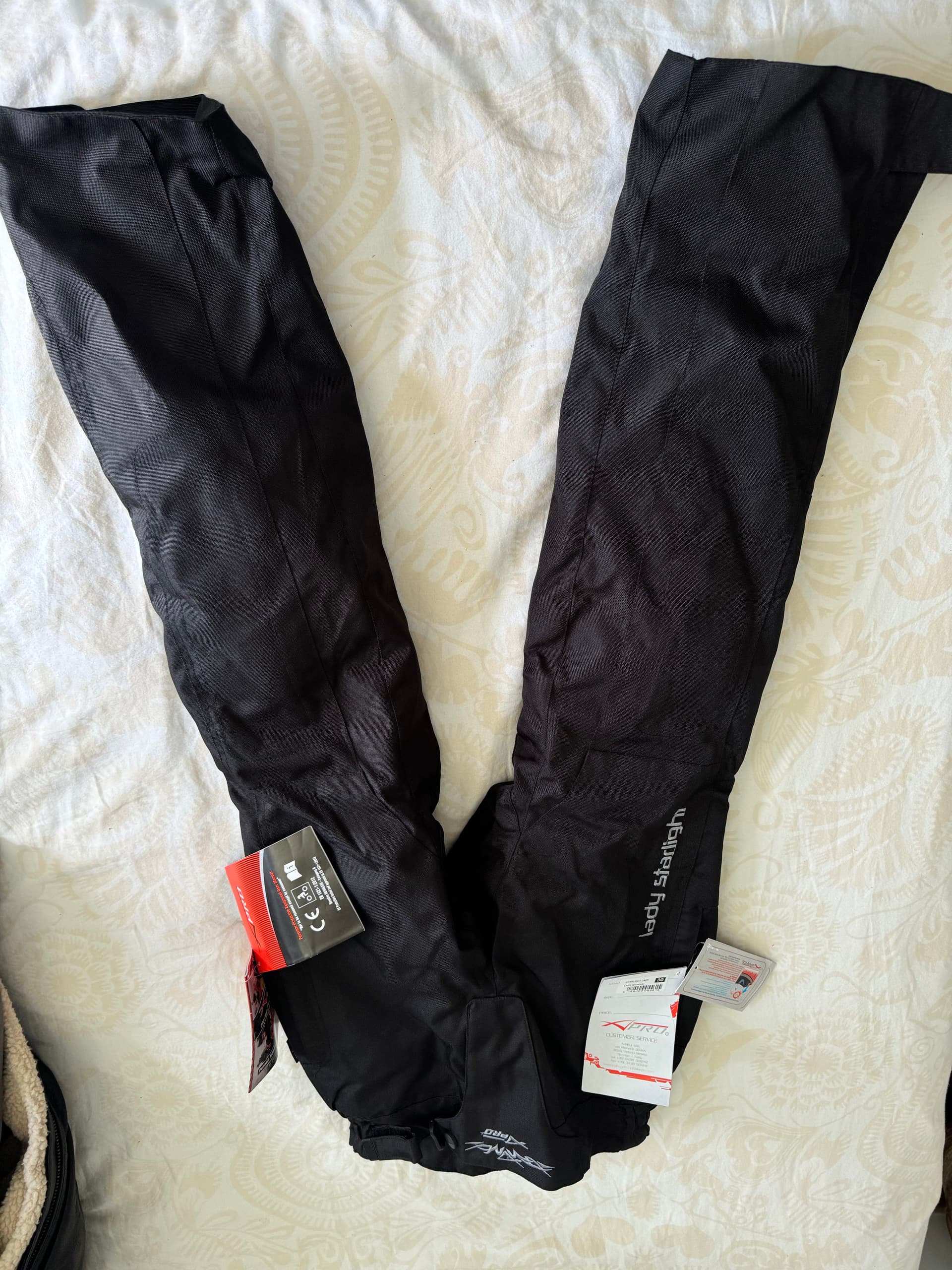 Pantalon femme imperméable avec doublure — photo 2/4