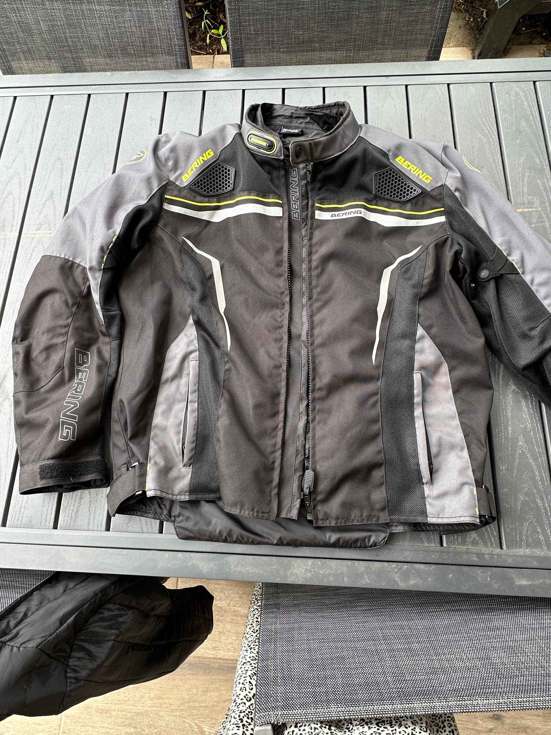 Veste Bering