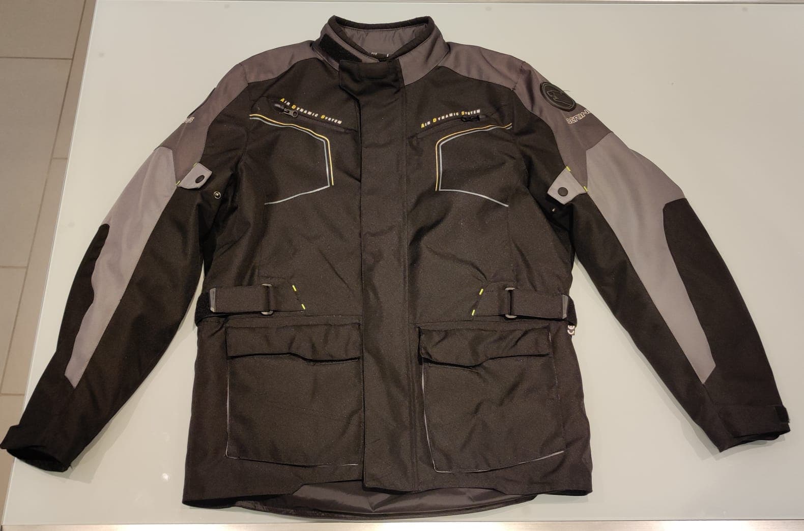 Veste bering taille L  neuve