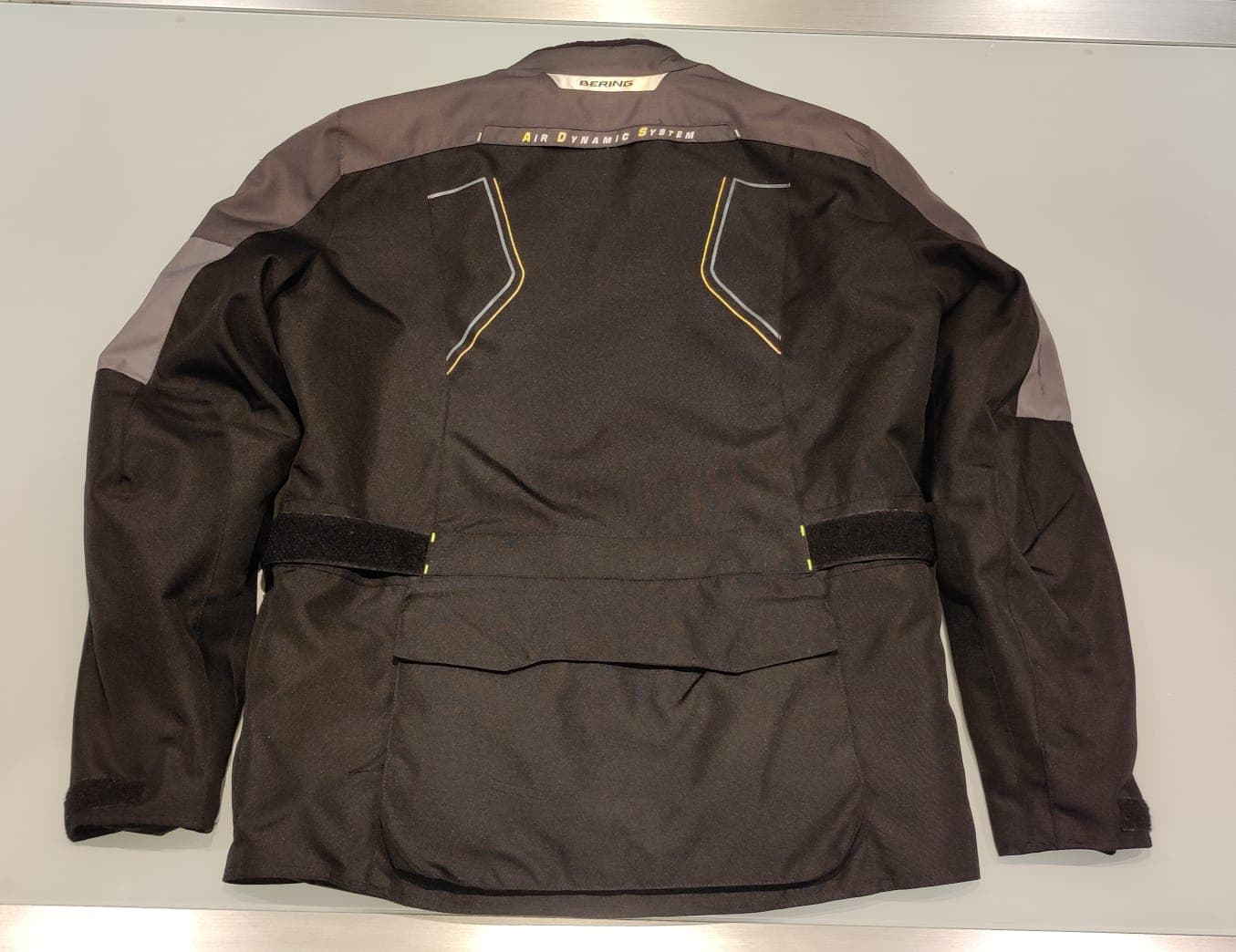 Veste bering taille L  neuve — photo 2/5