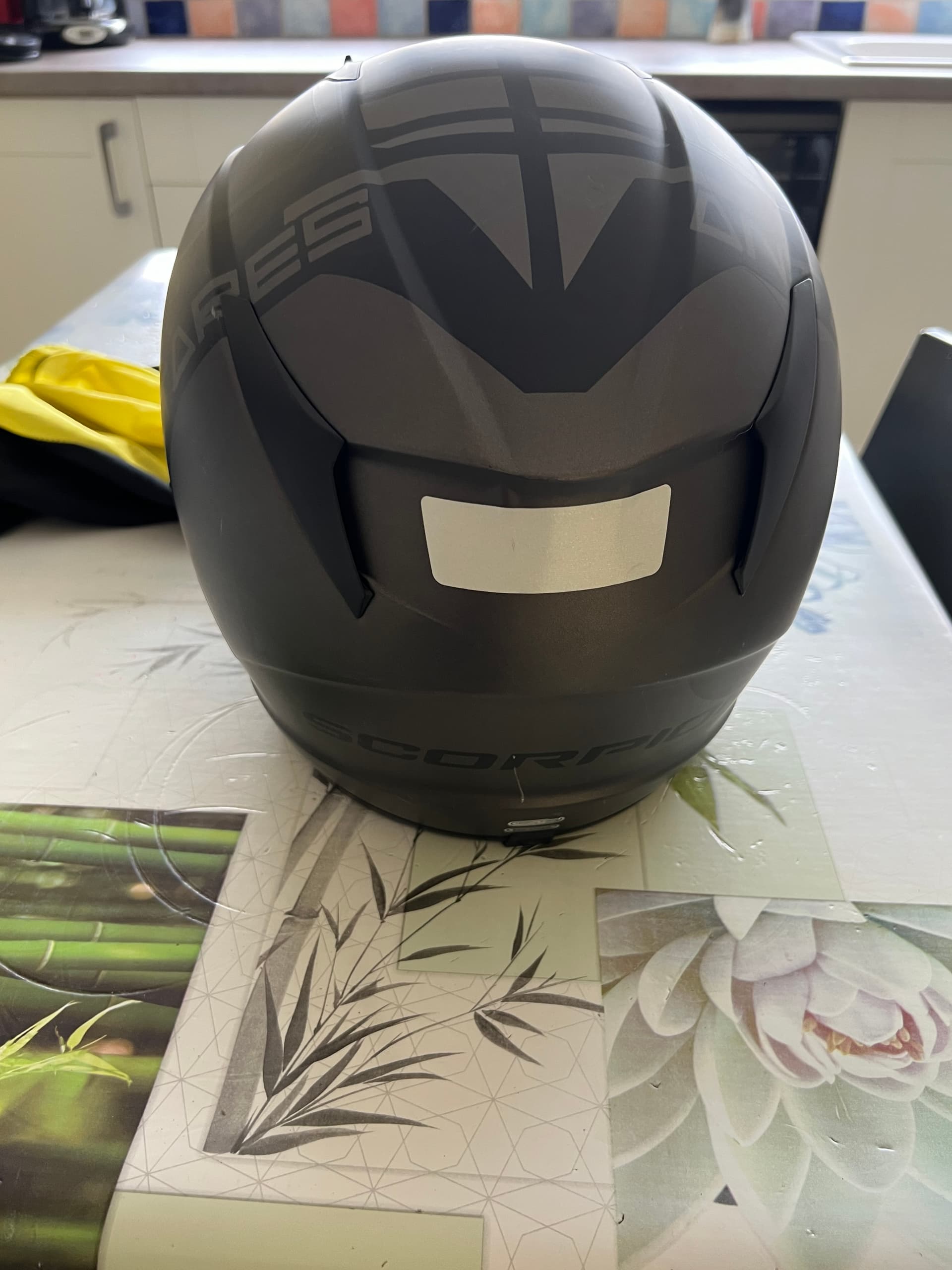 Casque de moto scorpion — photo 3/5