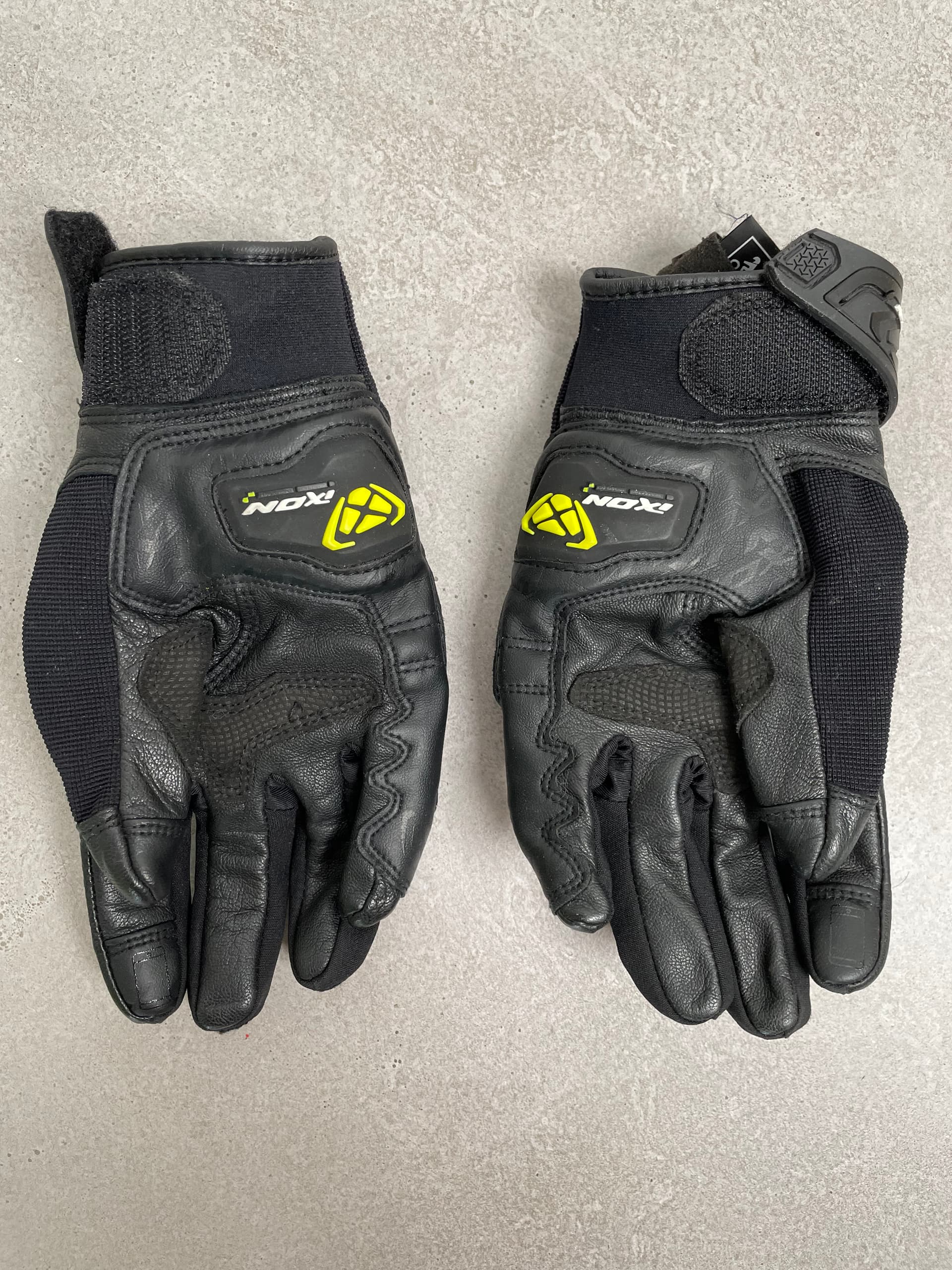 Gants — photo 1/5
