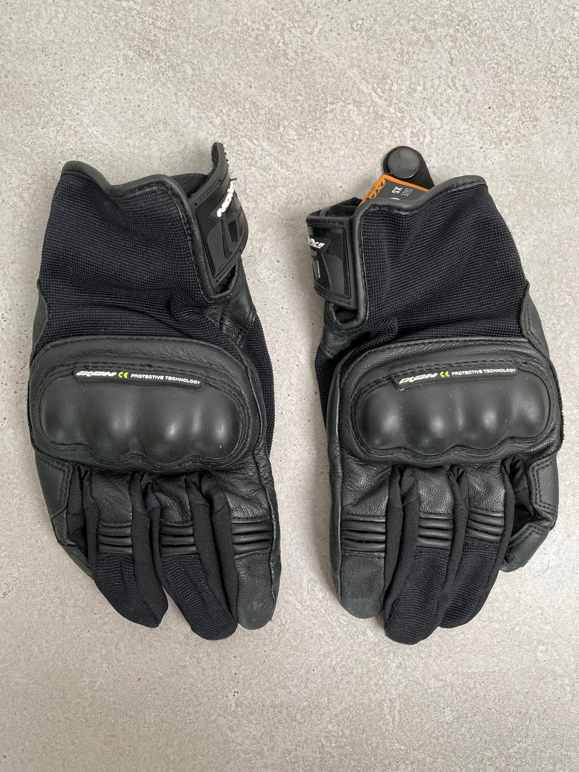Gants — photo 2/5