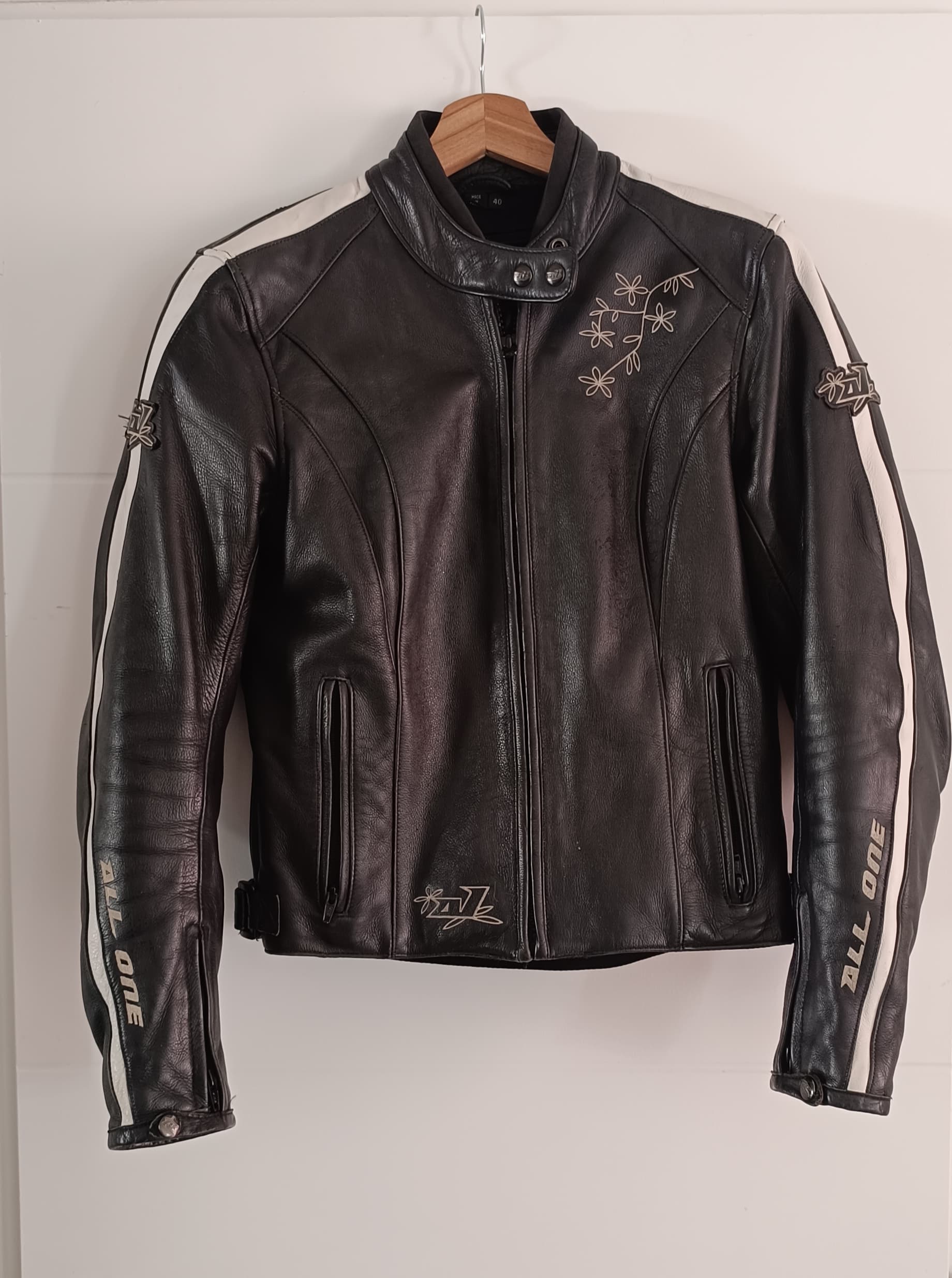 Blouson moto cuir