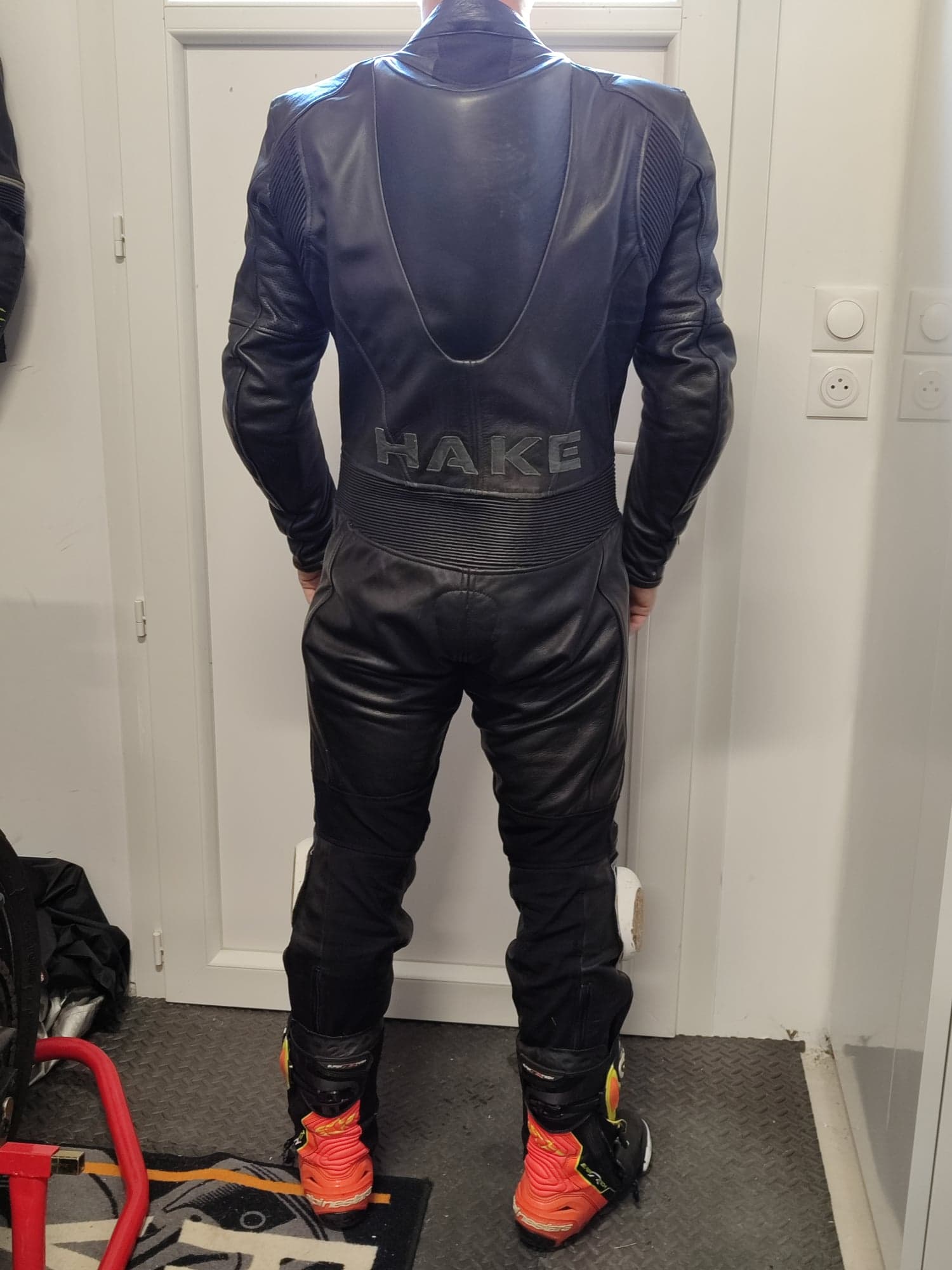 Vend combinaison intégrale moto HAKE — photo 2/2