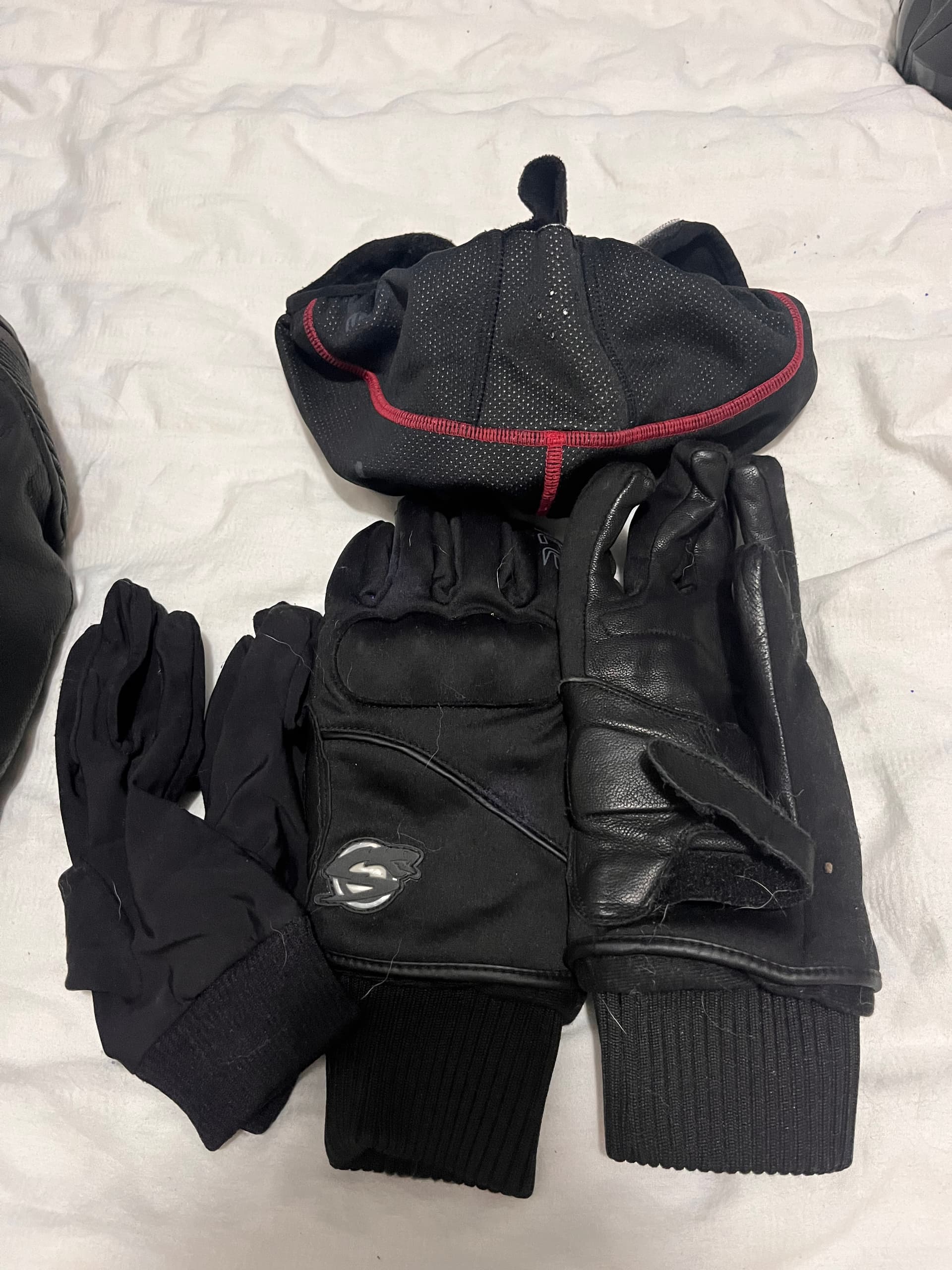 Lot hiver cache cou + sous gants + gants taille S — photo 3/3