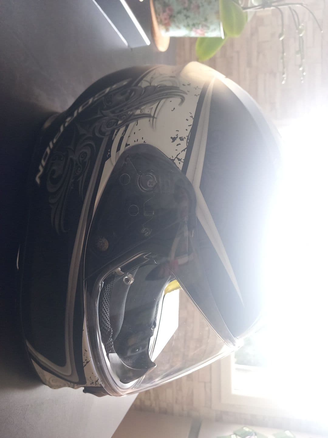 Casque intégral pour femme — photo 2/4