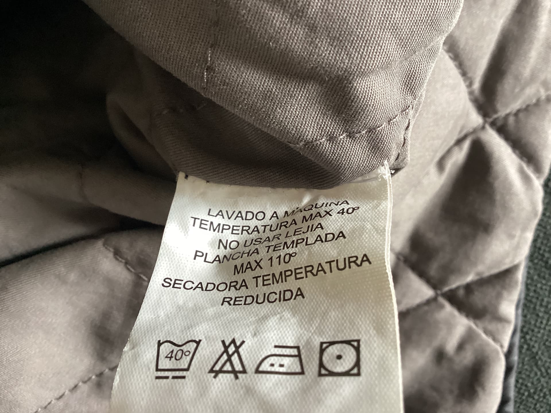 Veste sans manches noire « Elflamenco » — photo 5/6