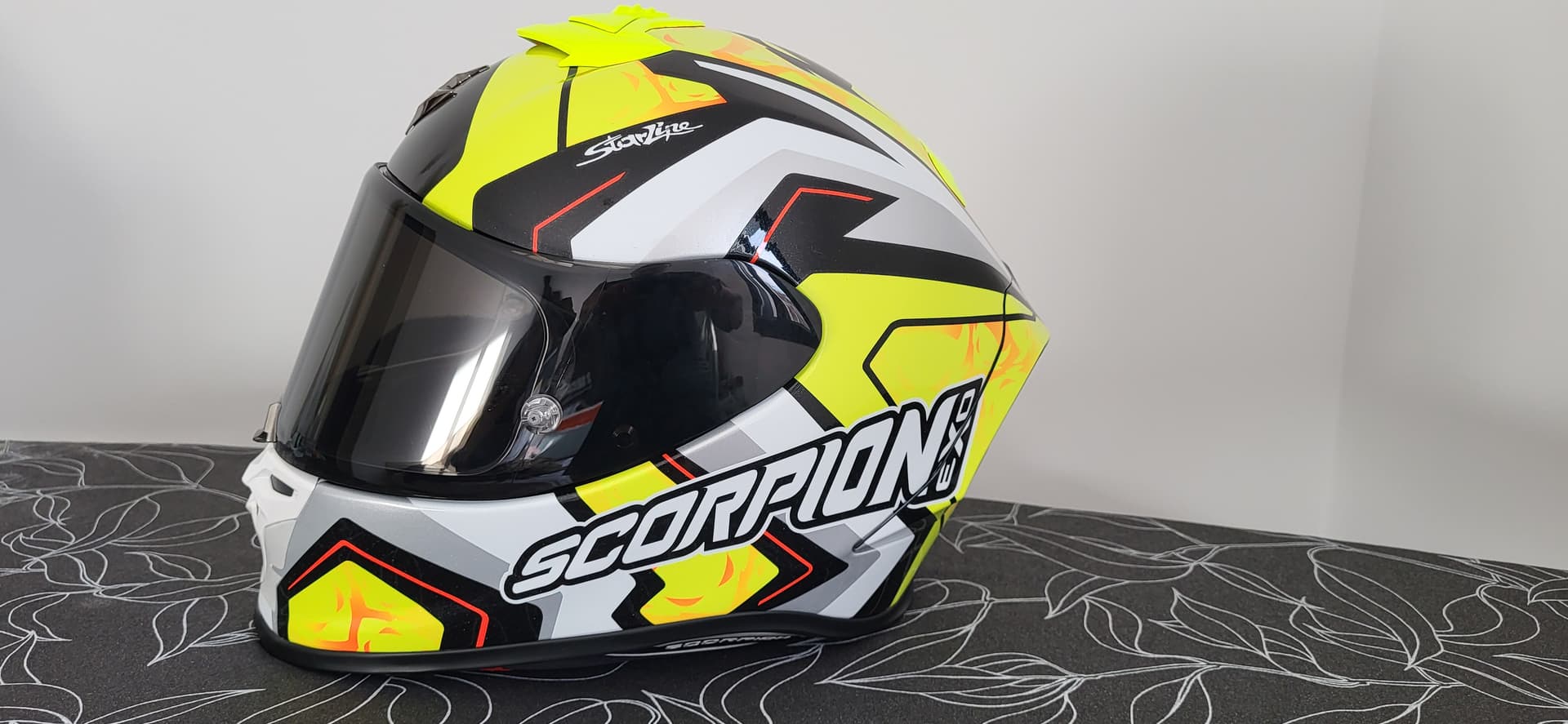 Casque moto Scorpion EXO R1 replica Alvaro — photo 3/6