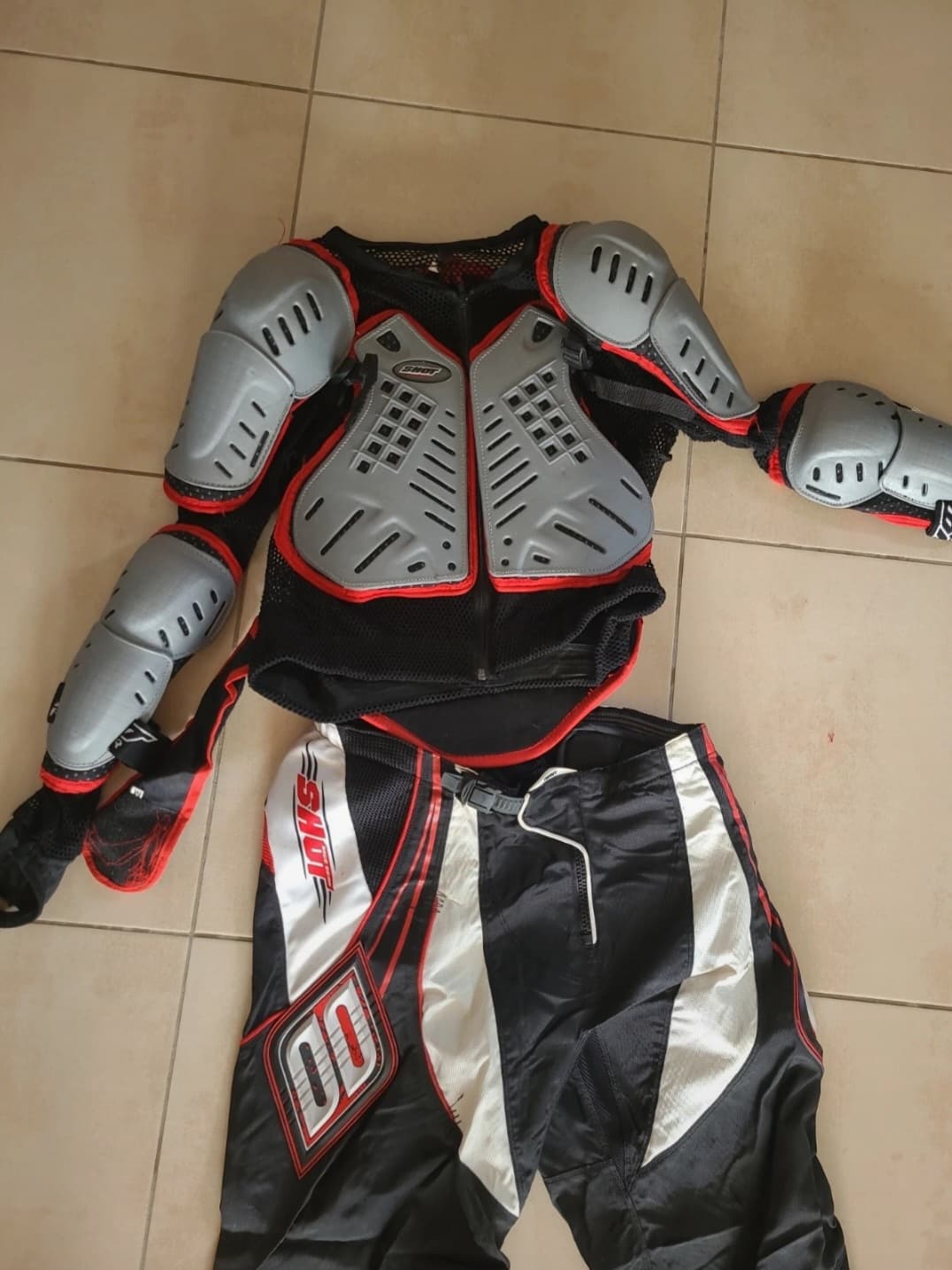 Ensemble tenue moto cross shot — photo 2/5