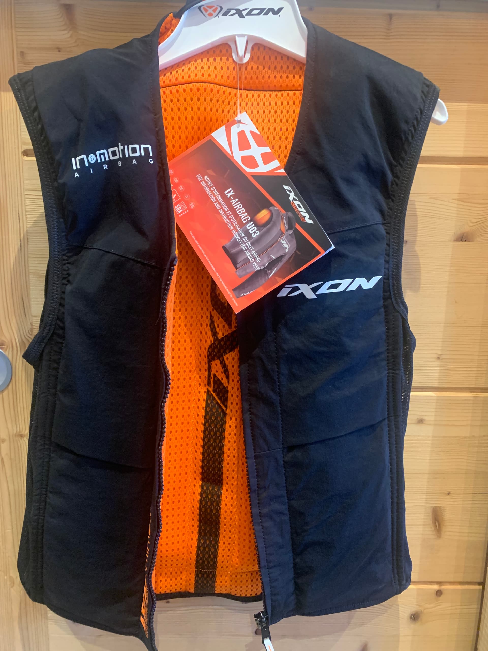 Gilet airbag Ixon IX-airbag U03 — photo 3/5