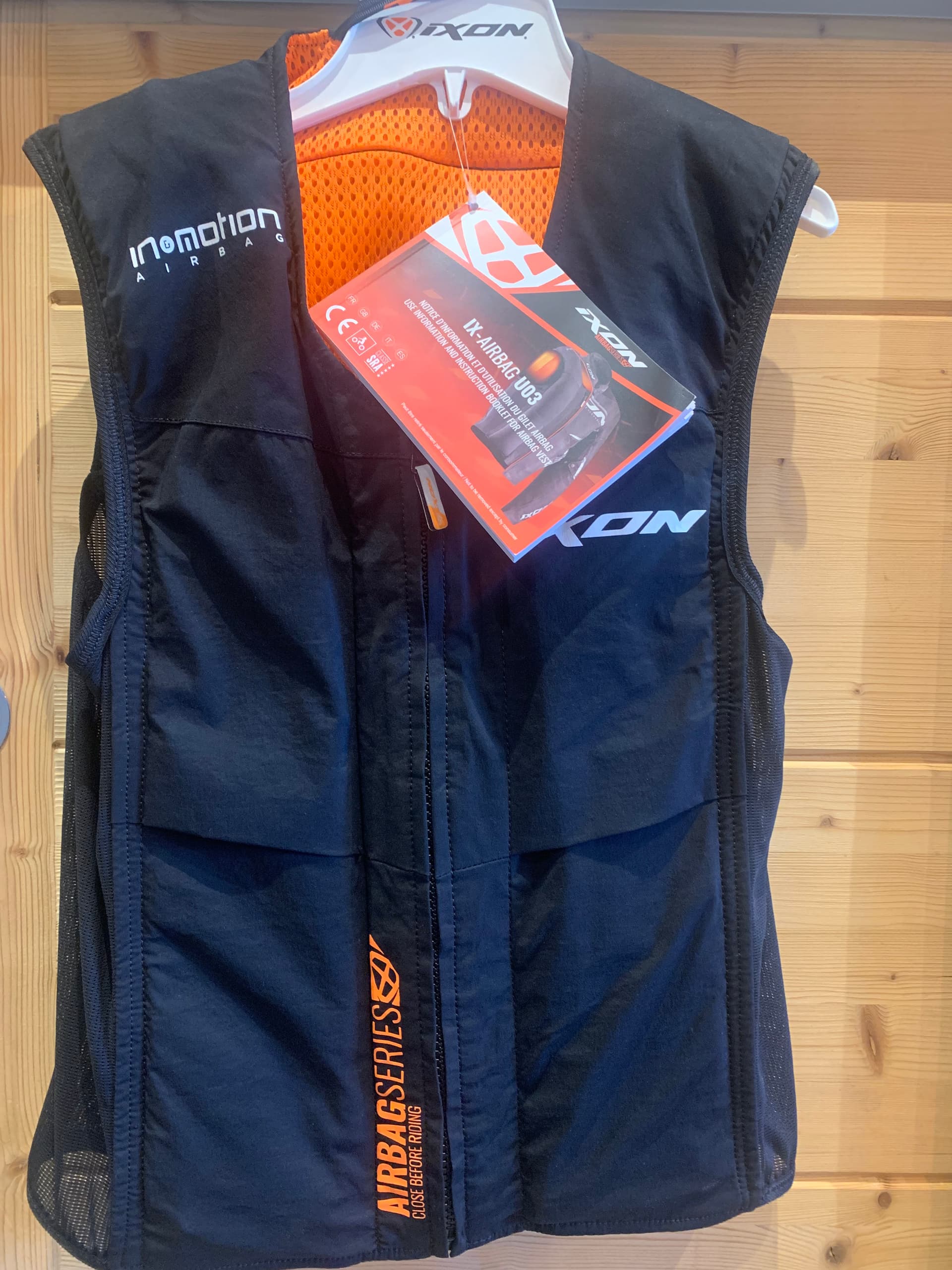 Gilet airbag Ixon IX-airbag U03 — photo 5/5