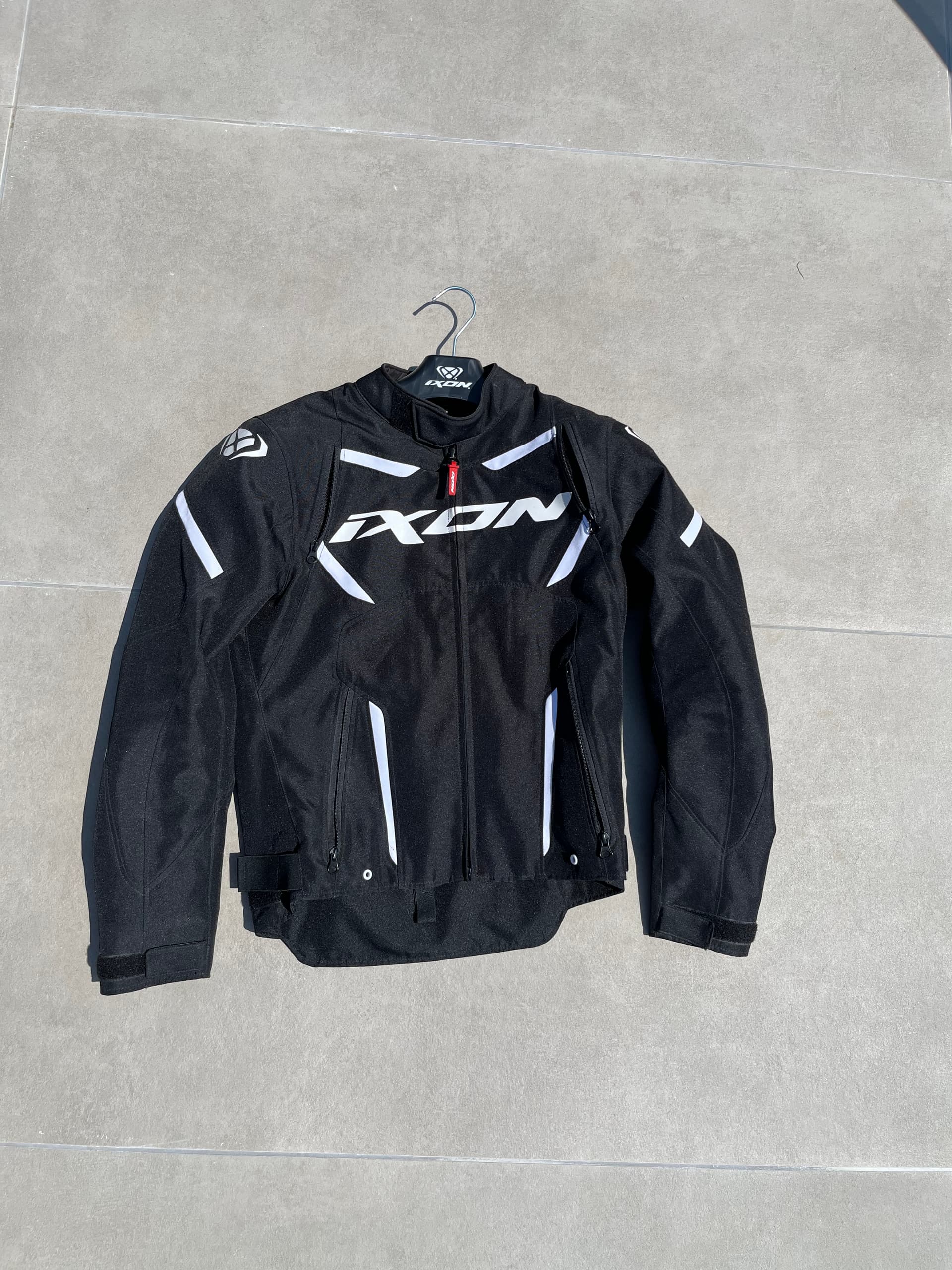 veste de moto IXON — photo 2/3