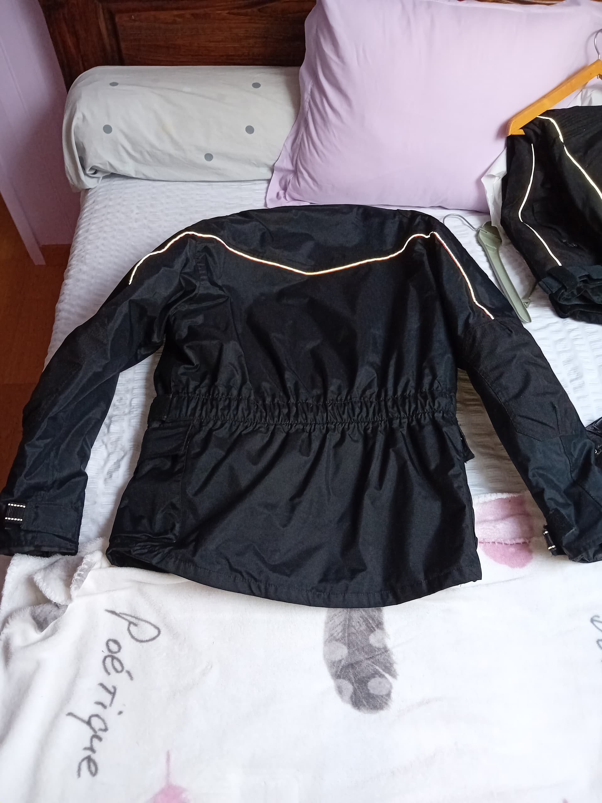 Veste — photo 2/3