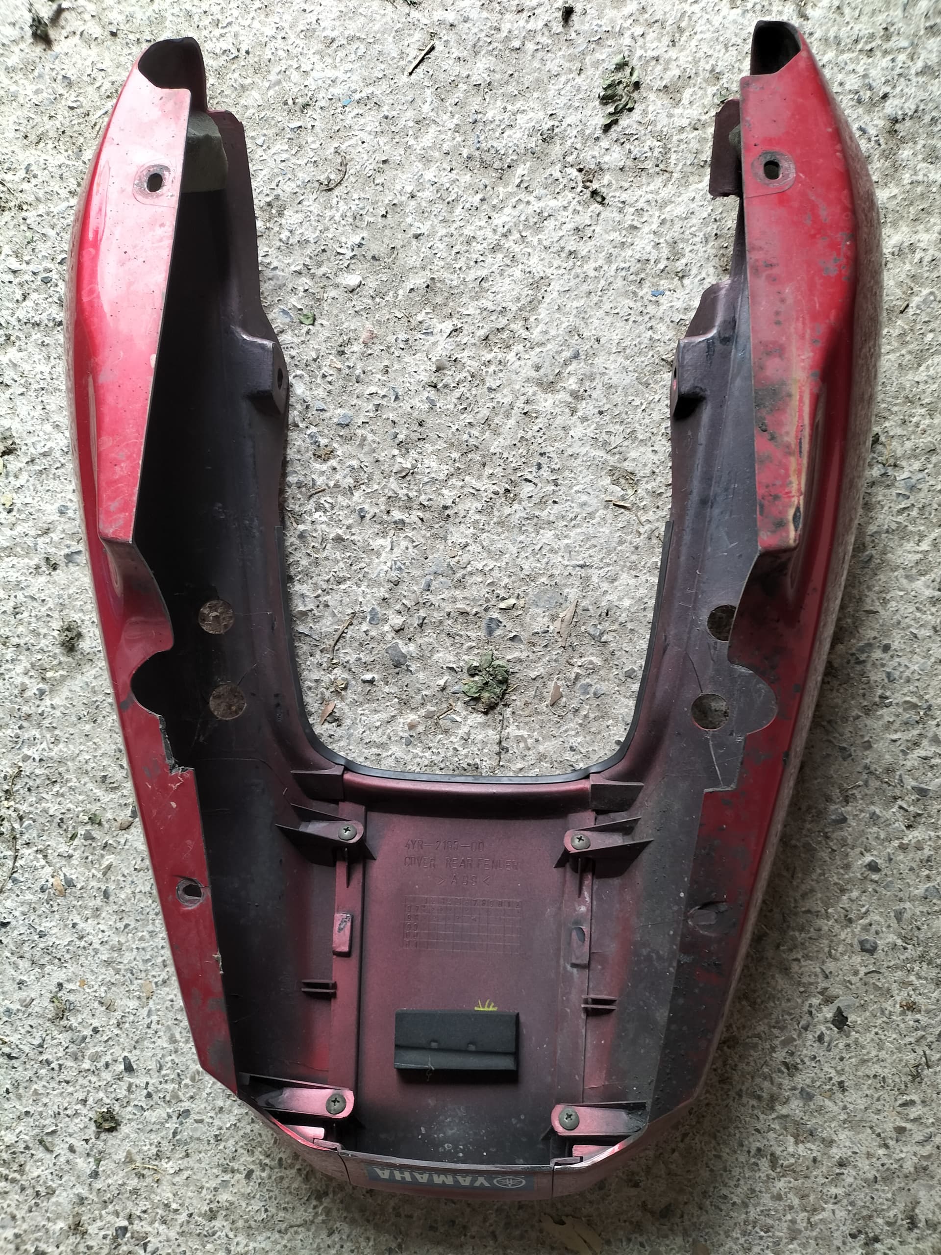 Coque arrière 600 Fazer de 98 a 2001 — photo 1/5
