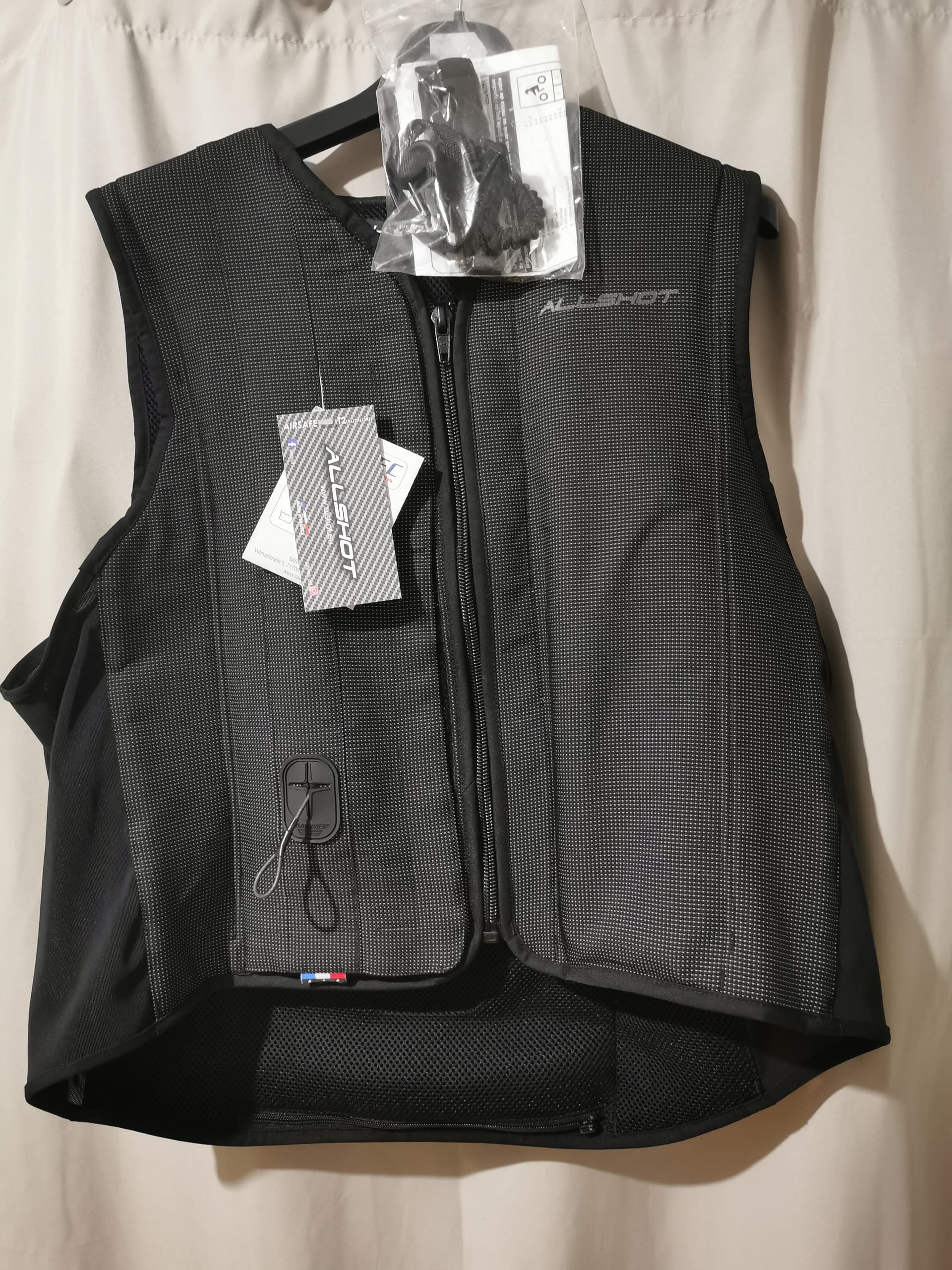 Gilet airbag neuf — photo 1/3