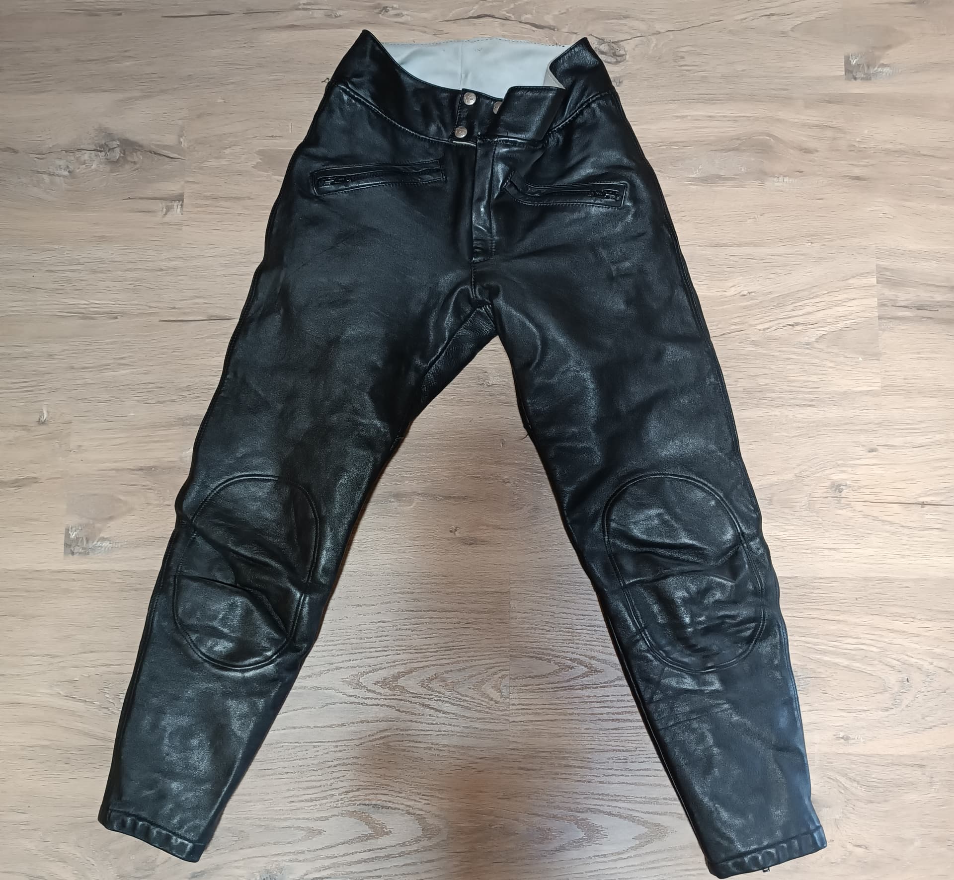 Pantalon cuir