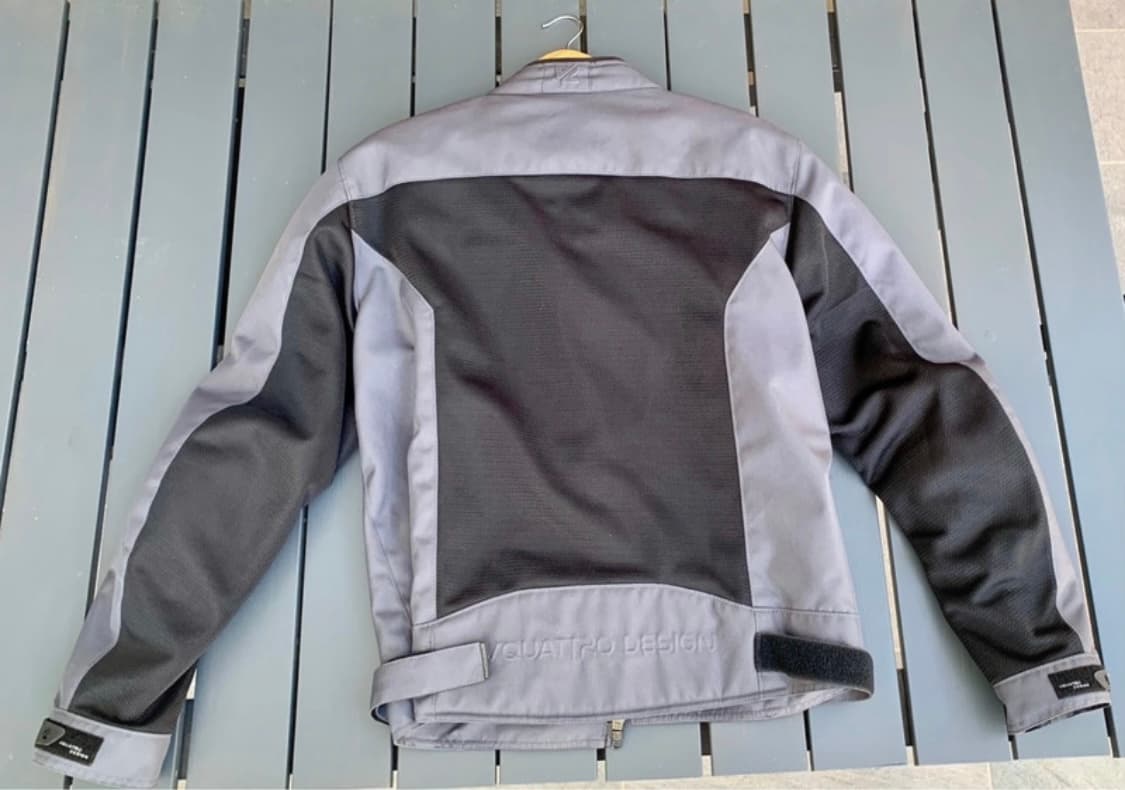 Blouson moto été