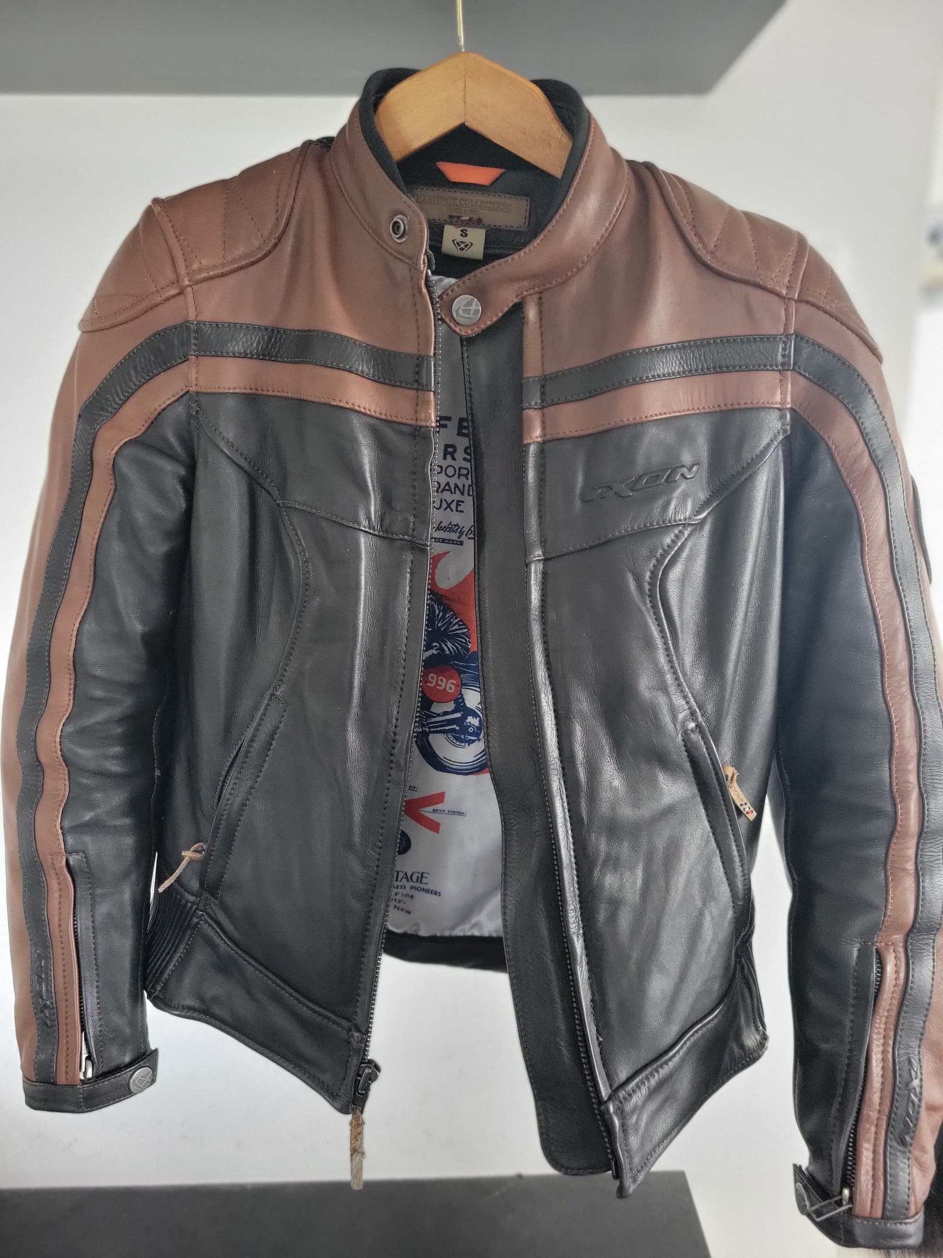 Blouson IXON cuir femme S — photo 2/3