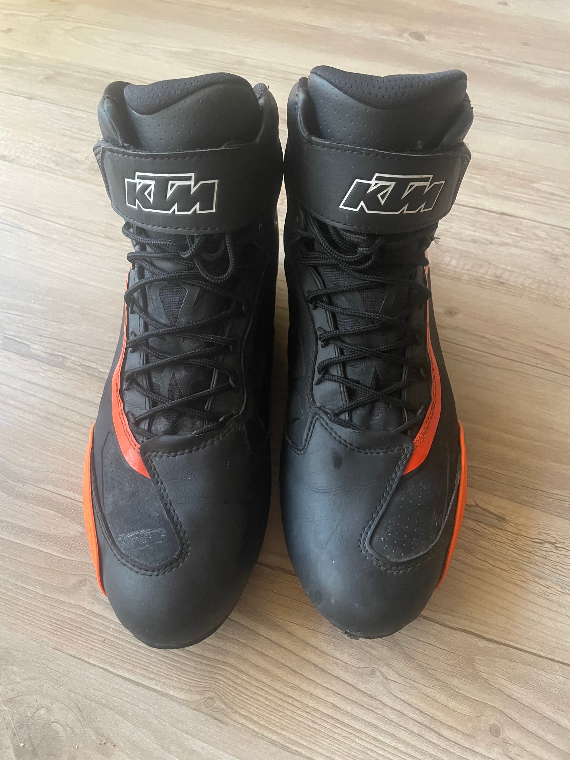 Bottes et gants KTM — photo 2/5
