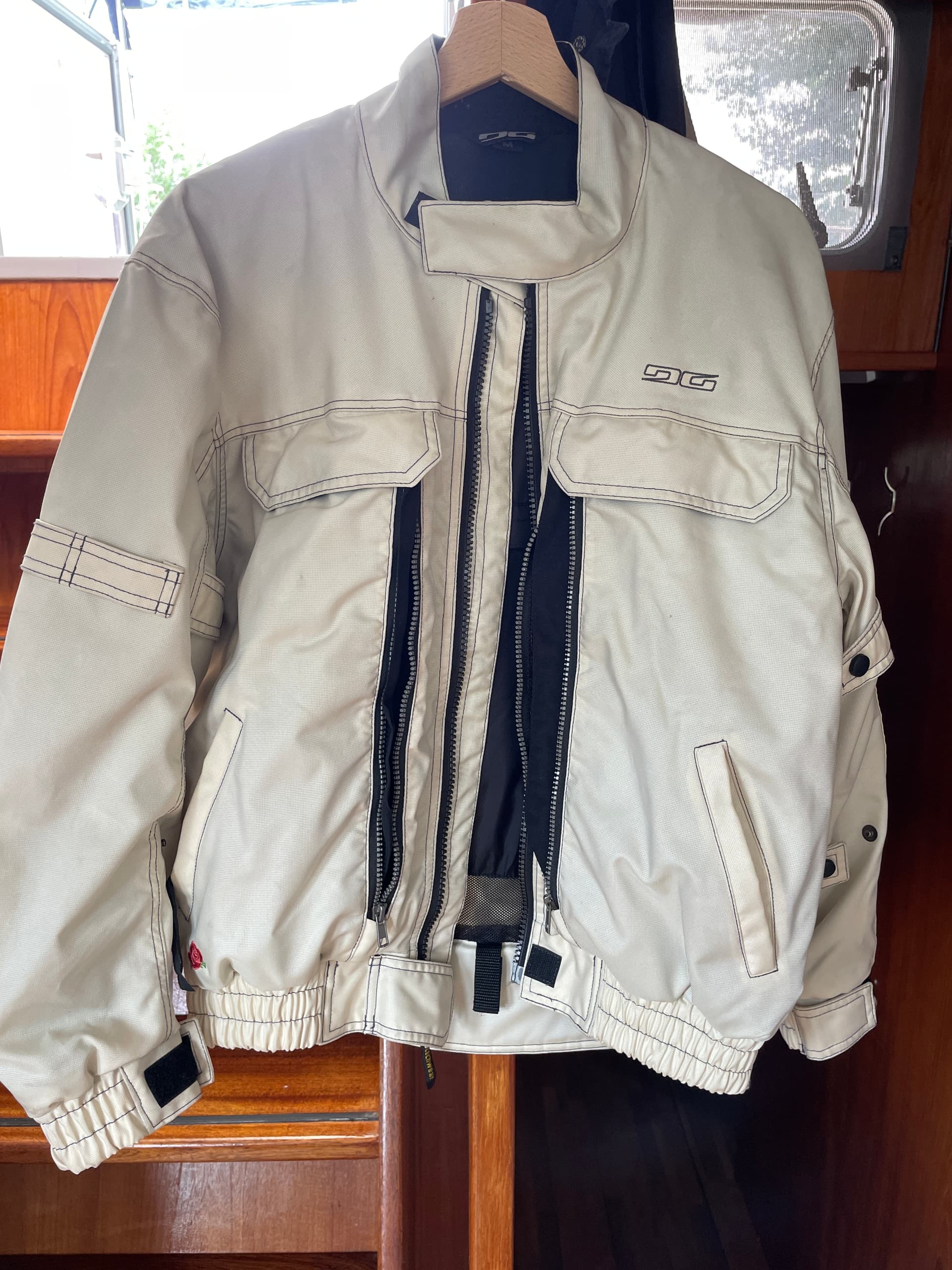 Blouson moto été