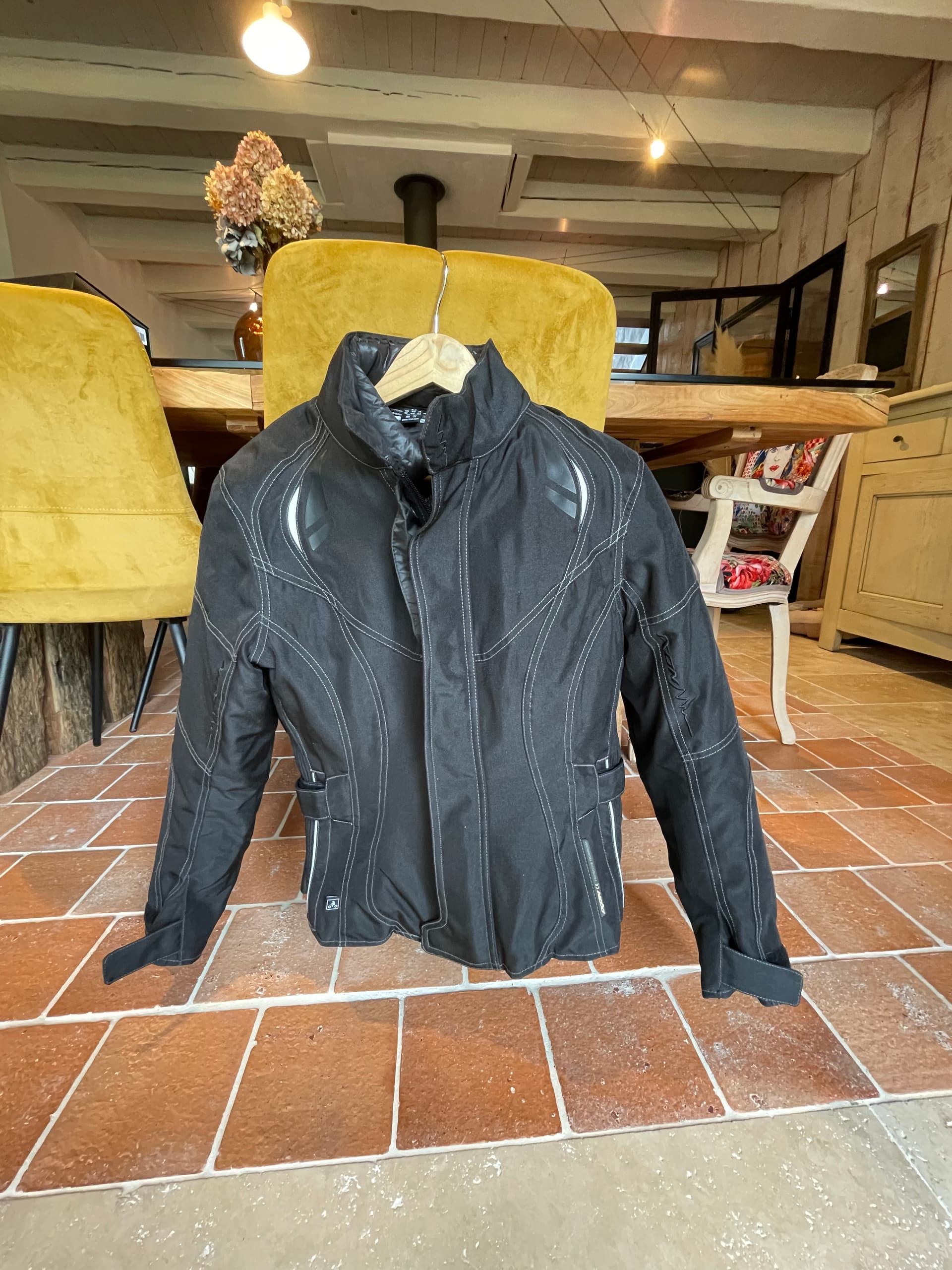 blouson de moto pour femme