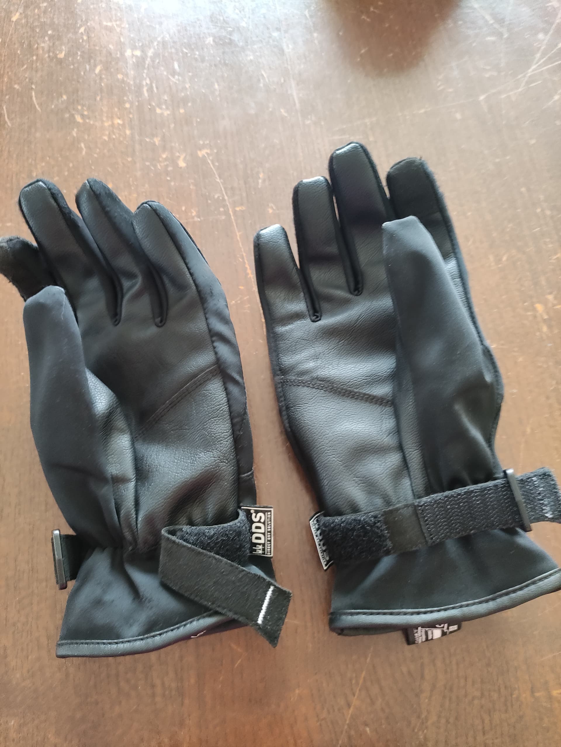 Gants moto femme — photo 1/2