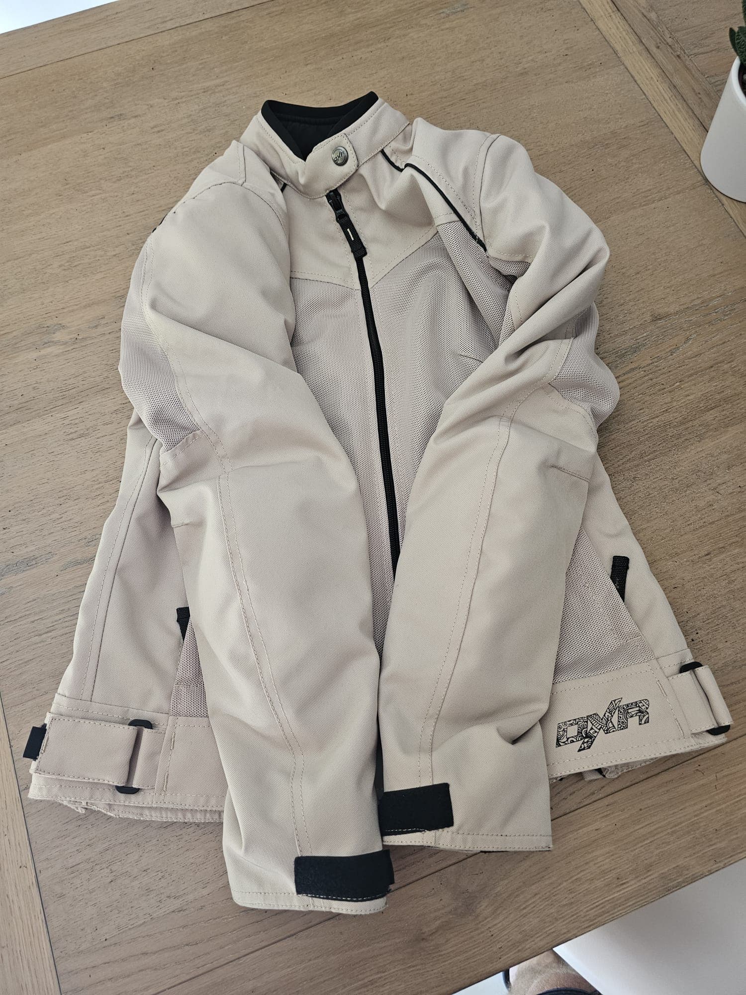 Blouson femme cintré couleur crème marque DXR motoblouz — photo 5/5