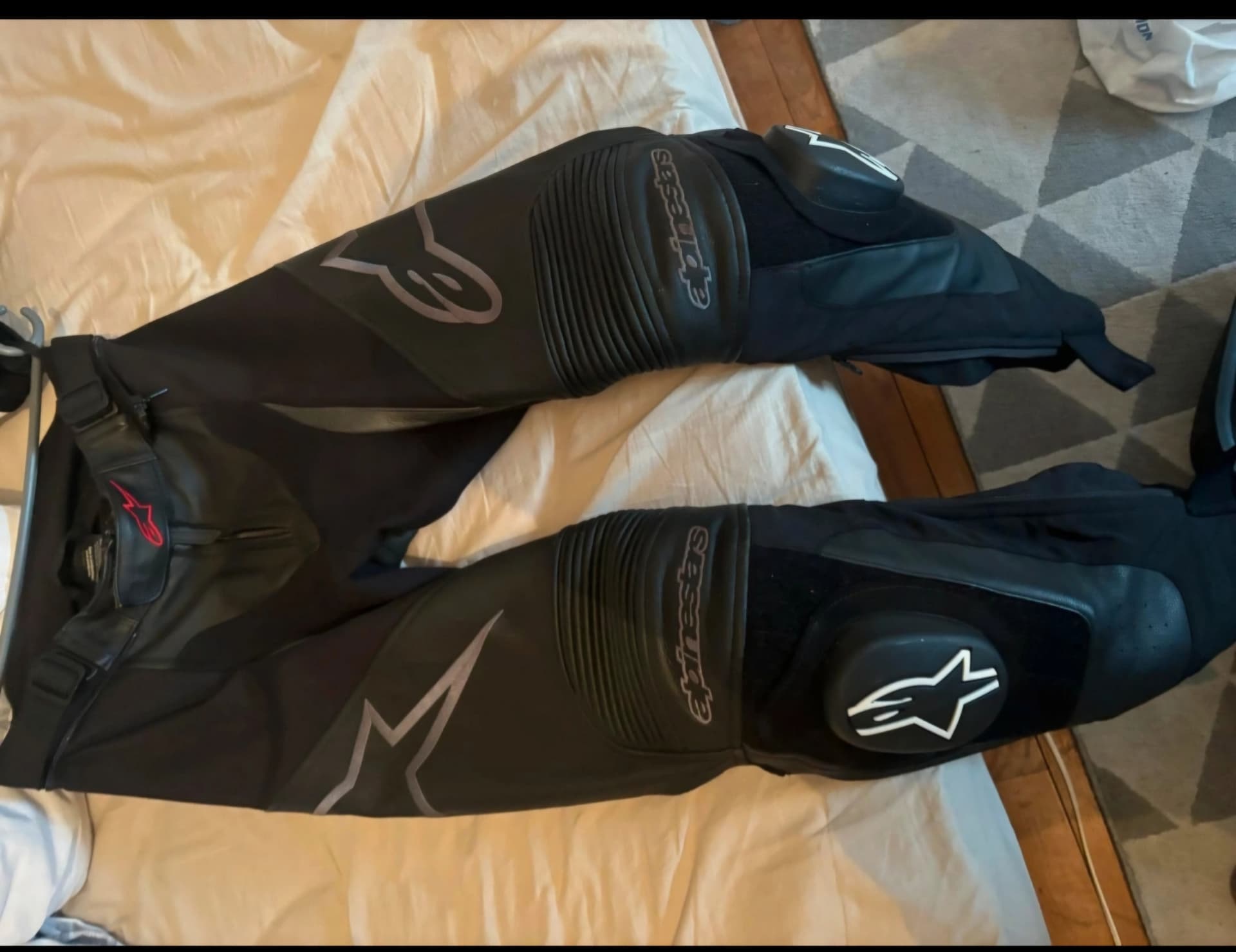 Pantalon de moto — photo 2/2