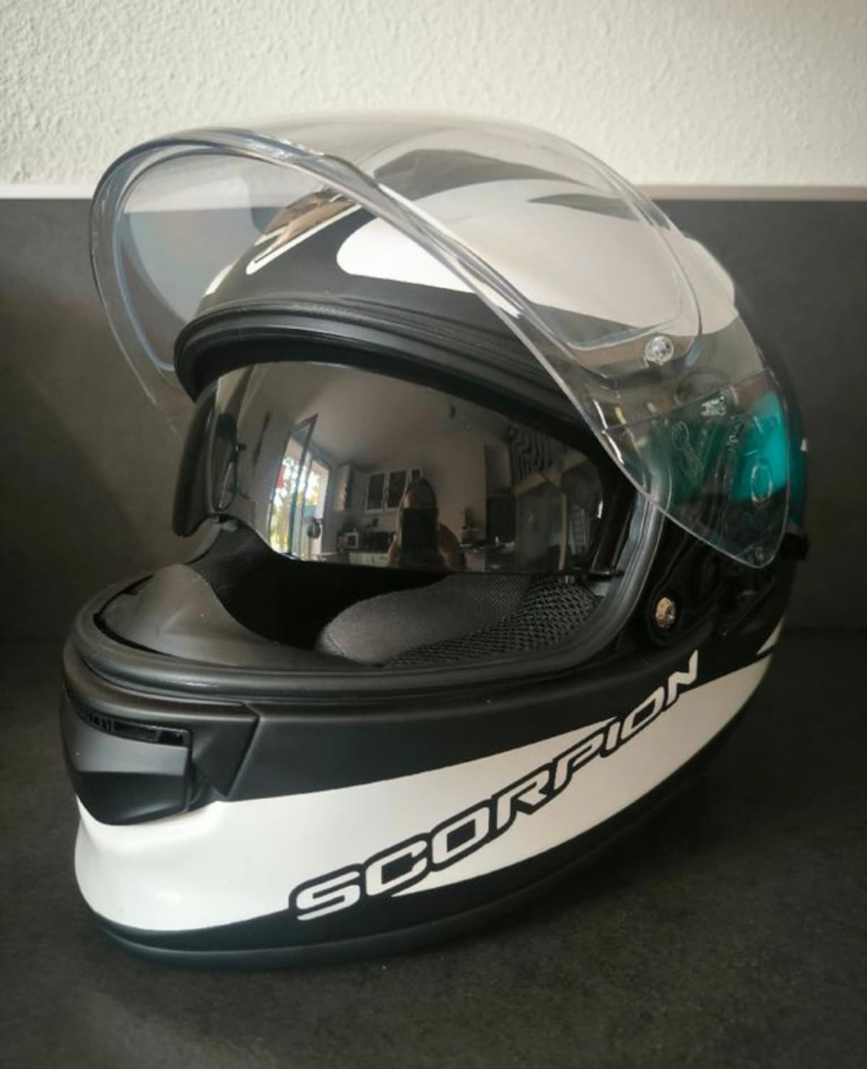 Casque Intégral Scorpion