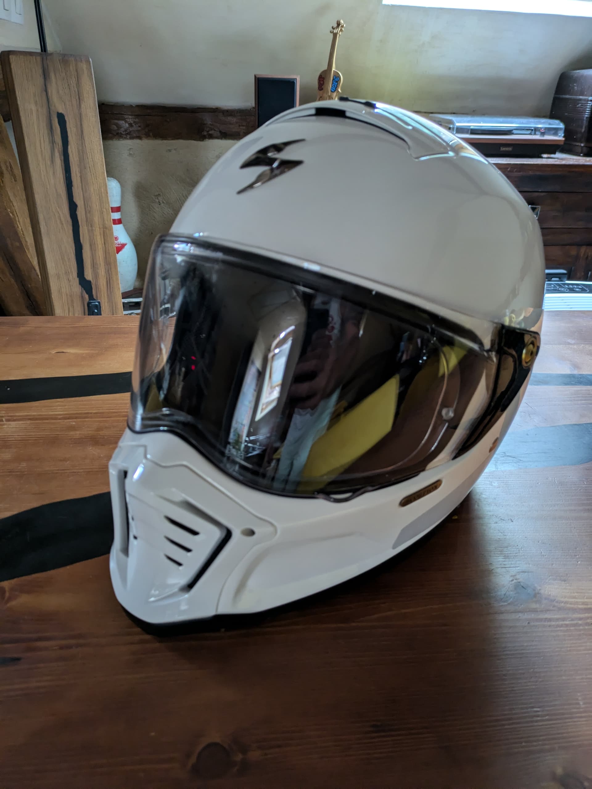 Casque scorpion neuf