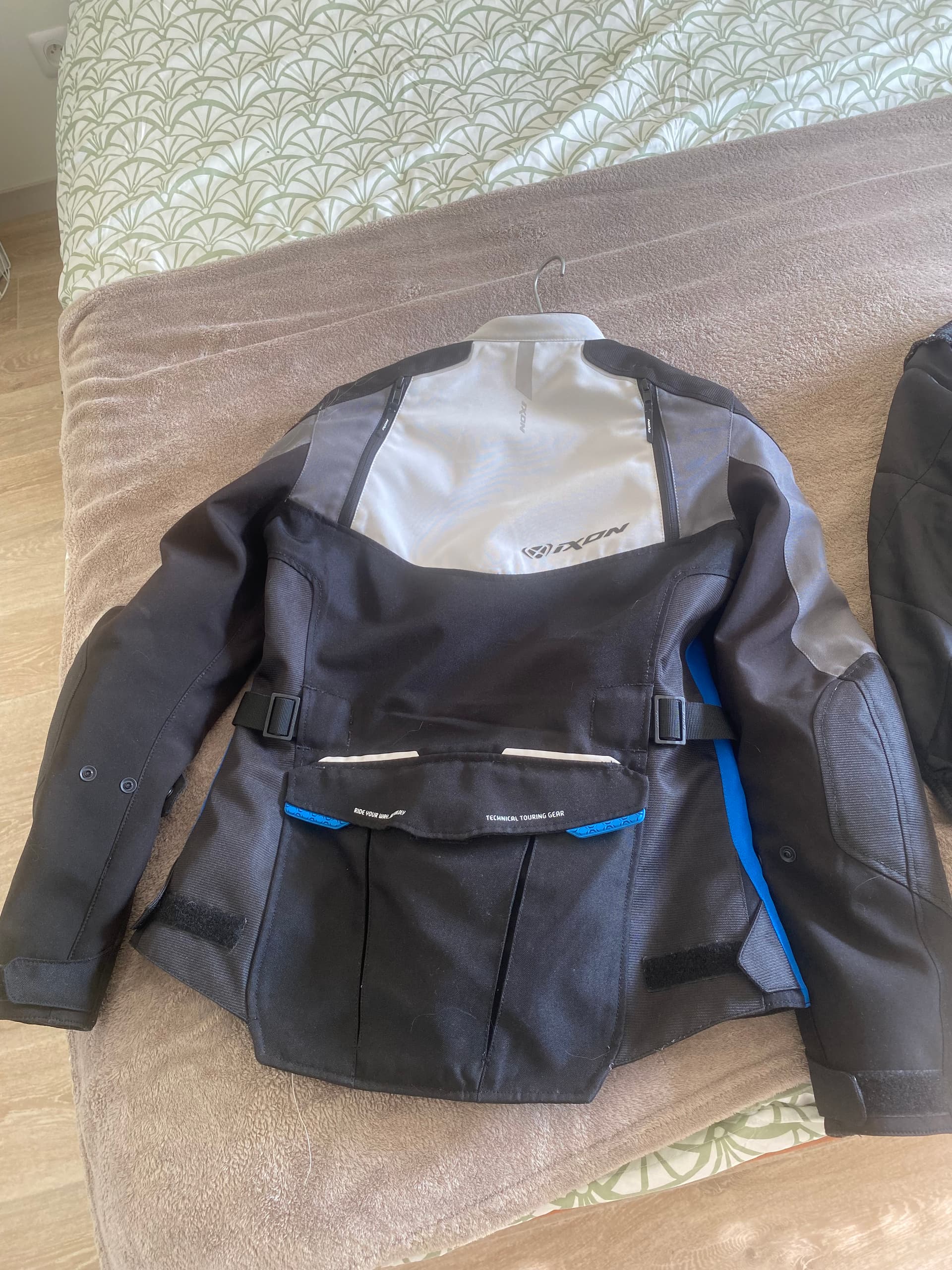 Blouson femme — photo 3/4