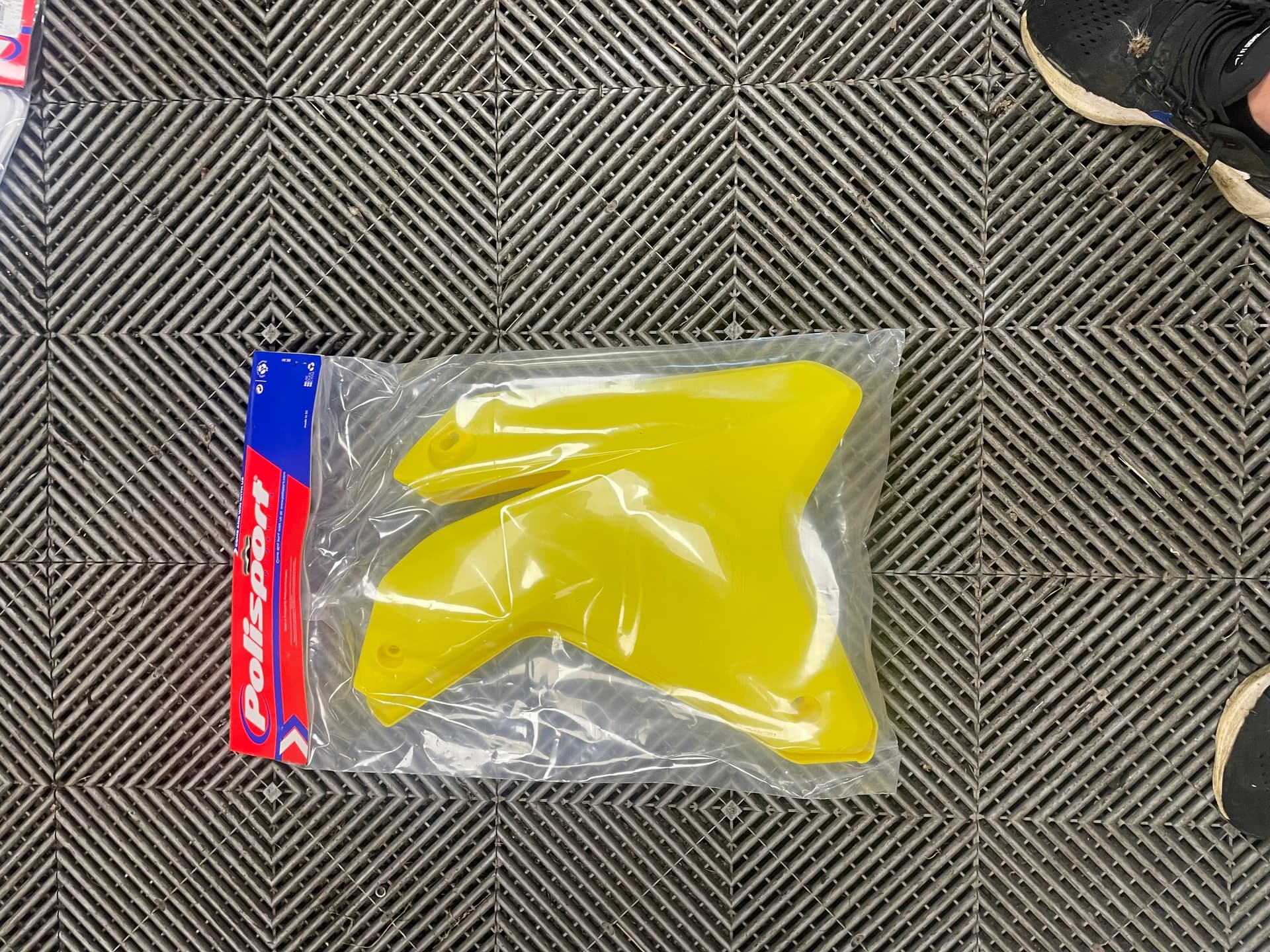 Kit plastique 450 Rmz suzuki — photo 2/4