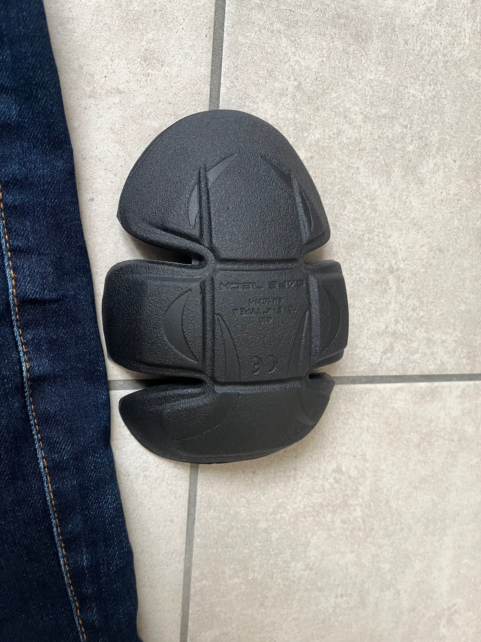 Vends jean moto — photo 5/5