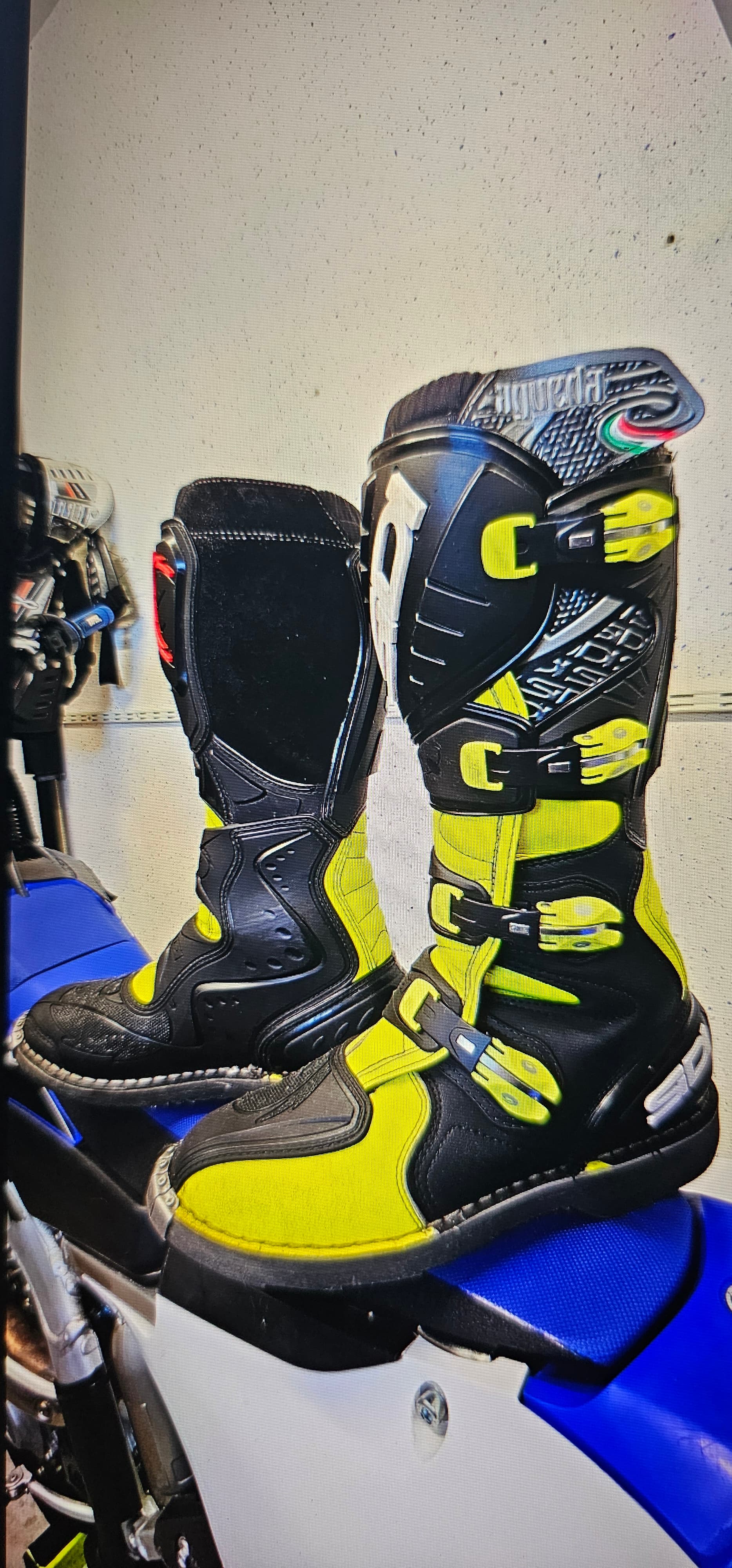 Bottes moto cross SDI Agueda — photo 2/3