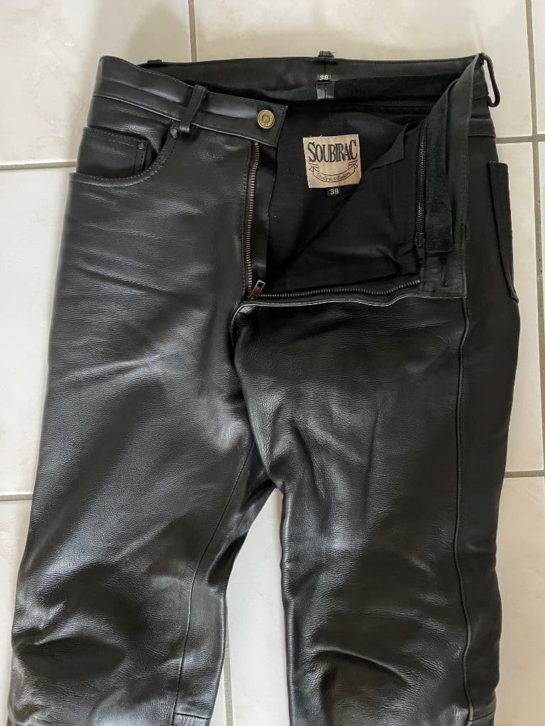 Pantalon moto cuir Soubirac. Taille 38