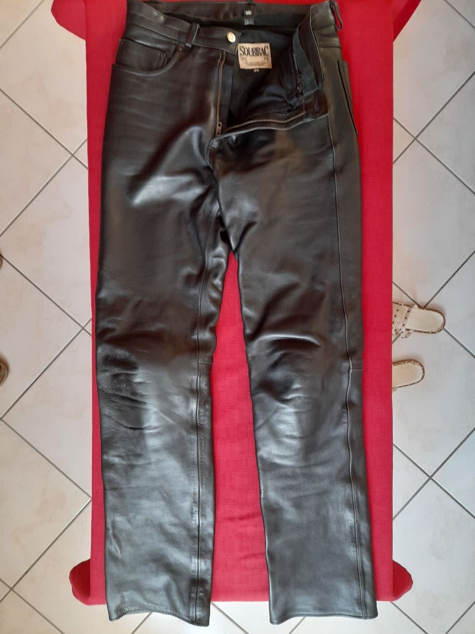 Pantalon moto cuir Soubirac. Taille 38 — photo 4/4