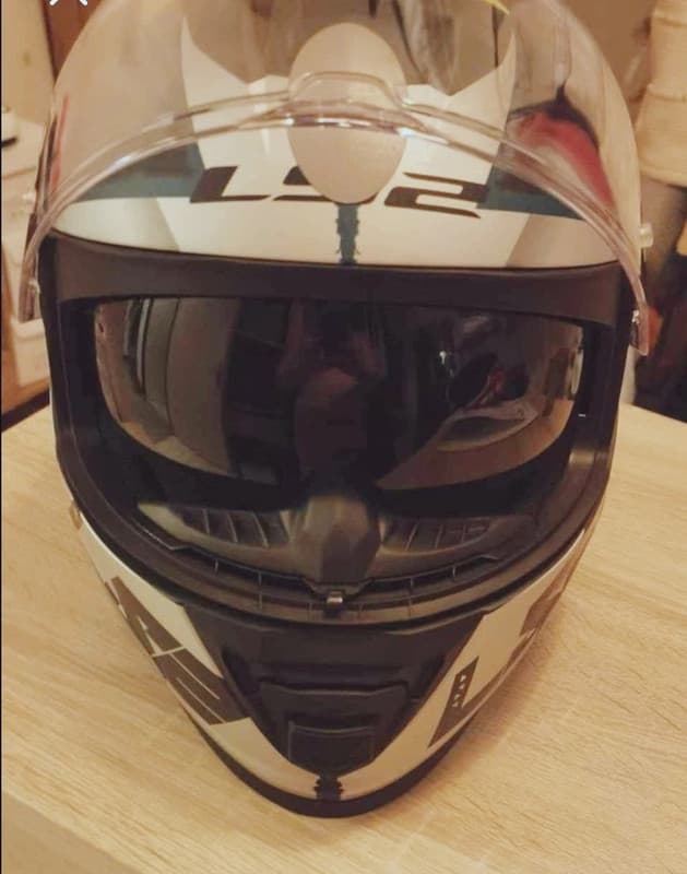 LS2 casque moto — photo 1/3