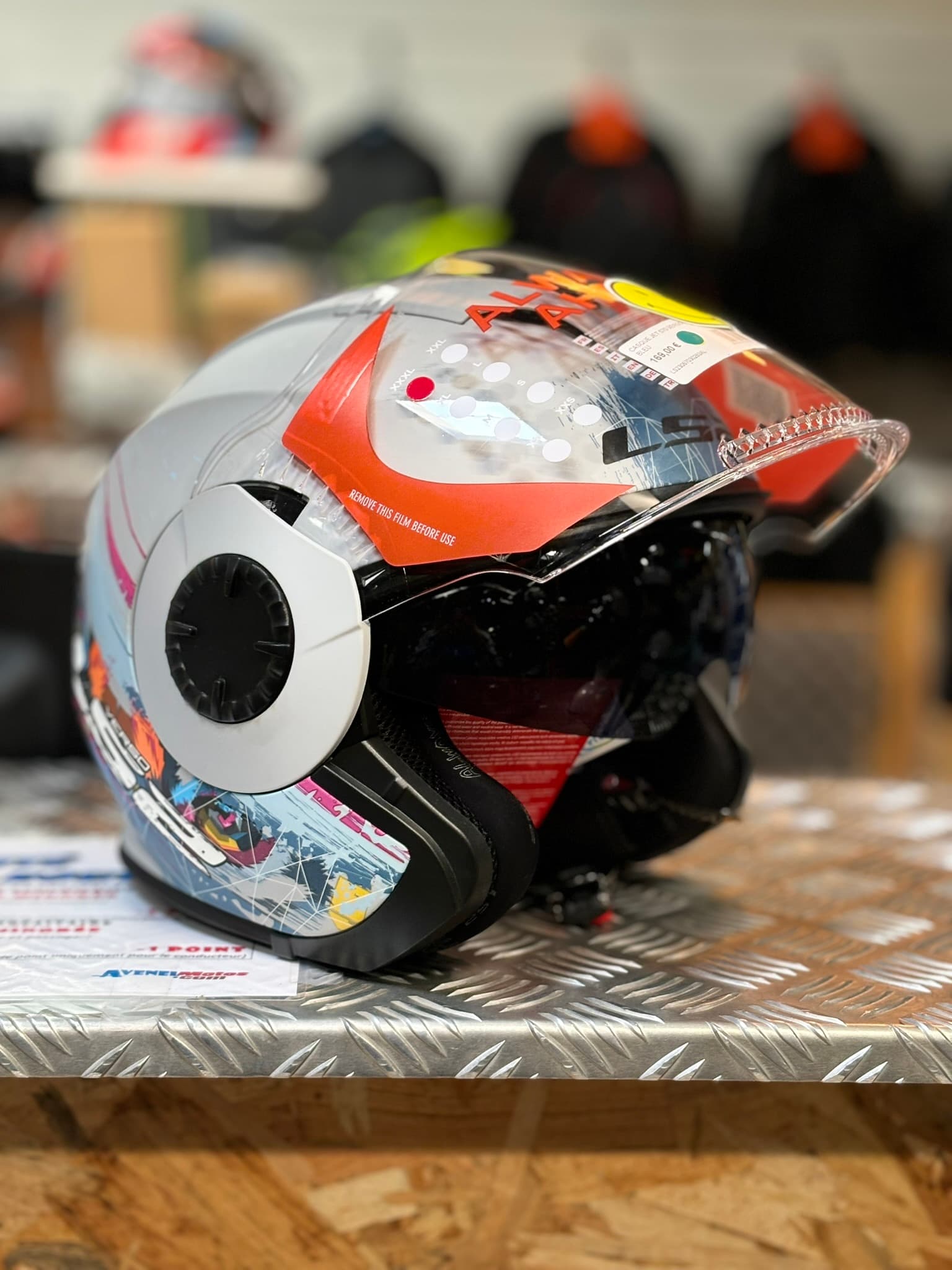 Casque Jet LS2 — photo 2/4