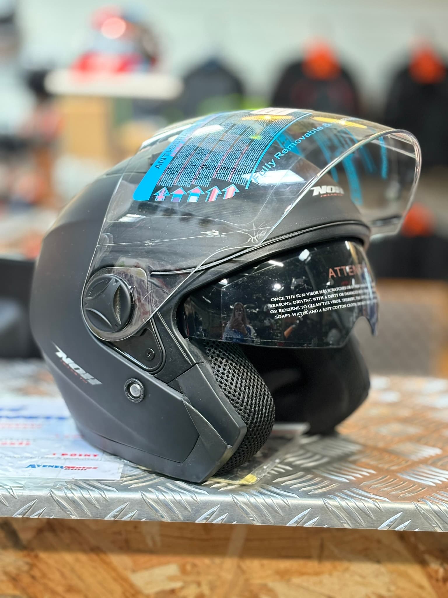 Casque Jet NOX — photo 1/3