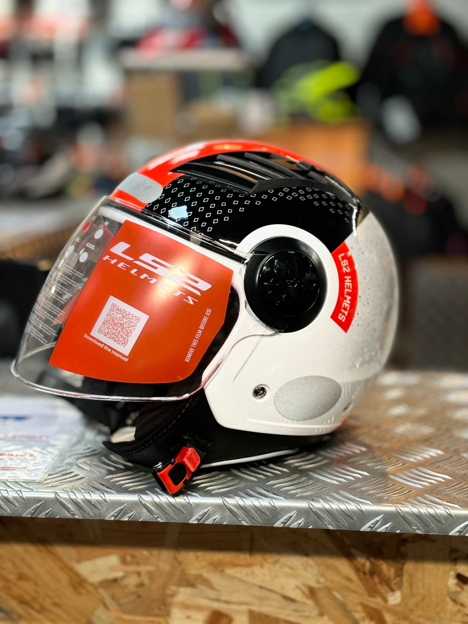 Casque Jet LS2 — photo 1/4